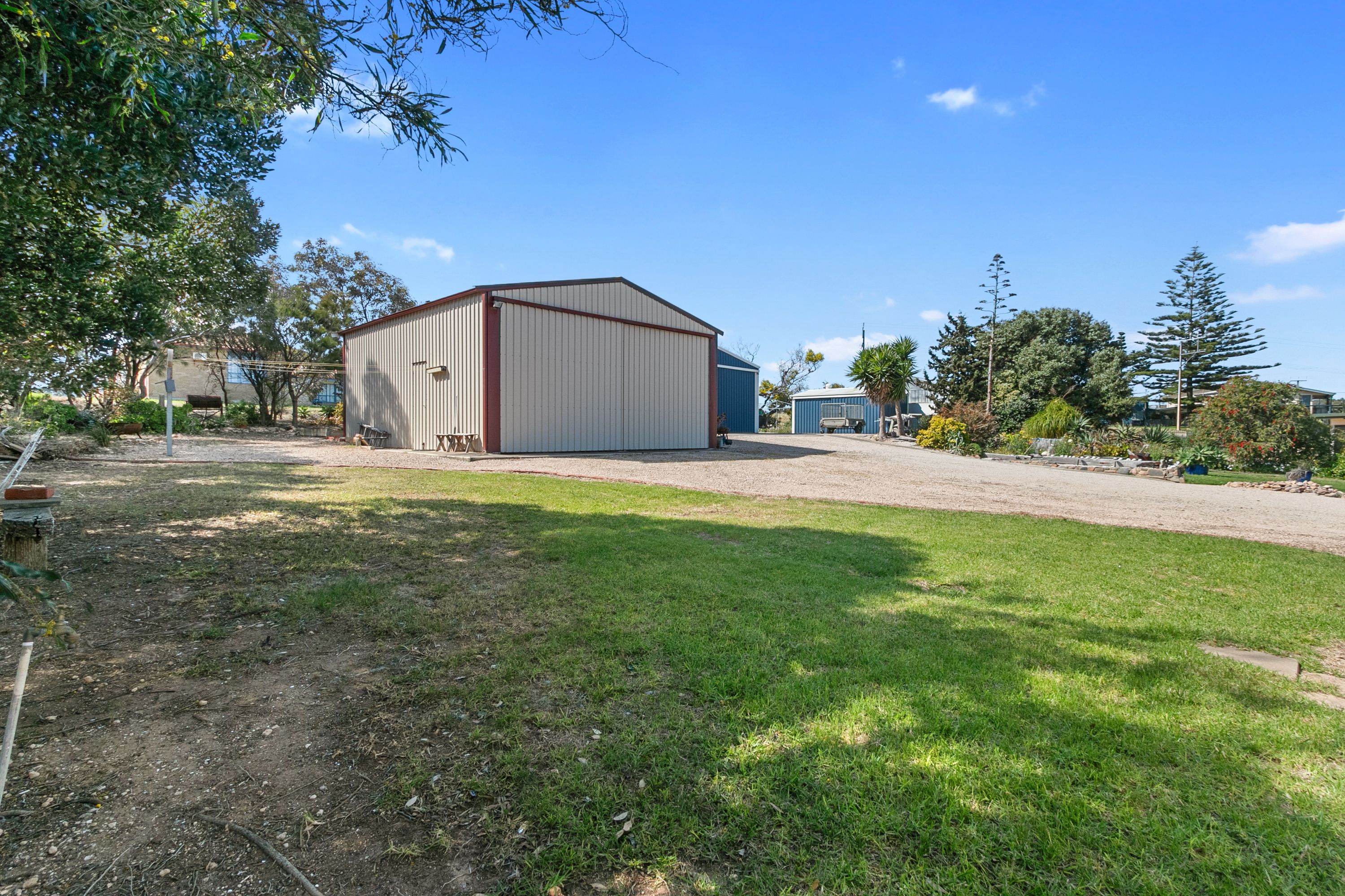 19 Davies Terrace — photo 17 of 30