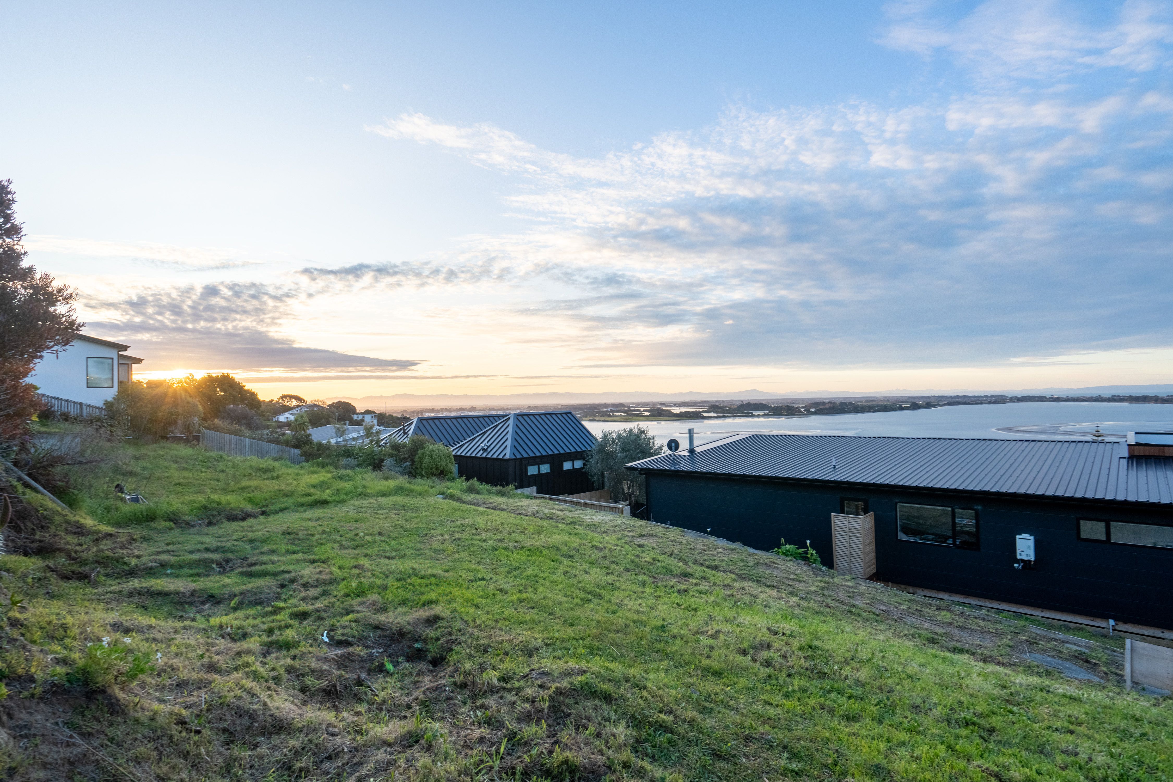 28a Maffeys Road, Mount Pleasant, Christchurch City