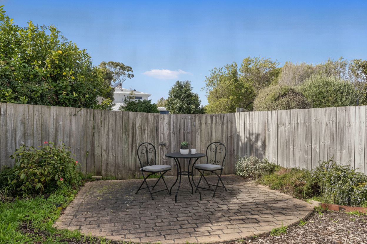 2/2 Nautilus Lane — photo 13 of 22