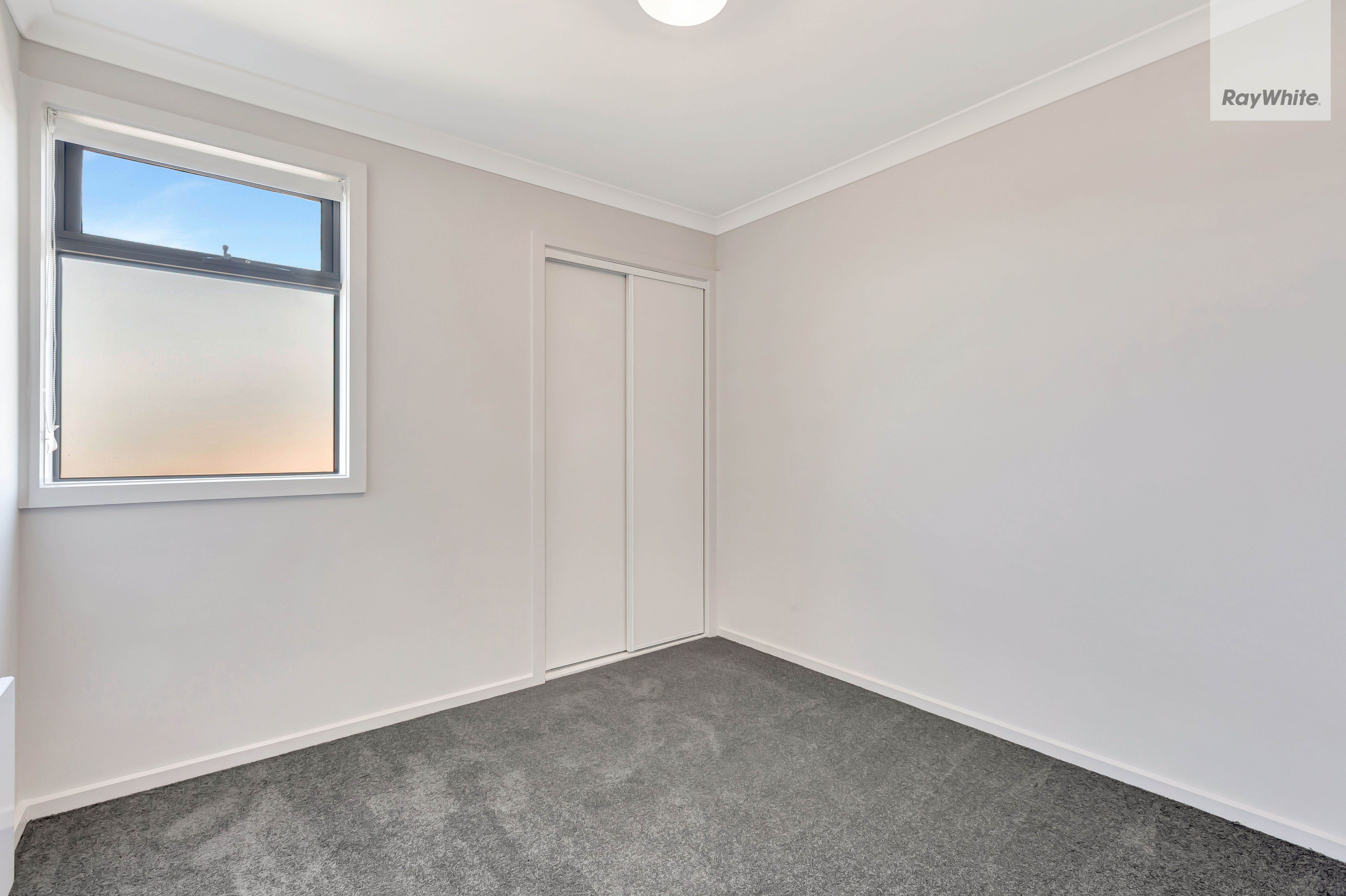 99 Garrong Avenue — photo 8 of 11
