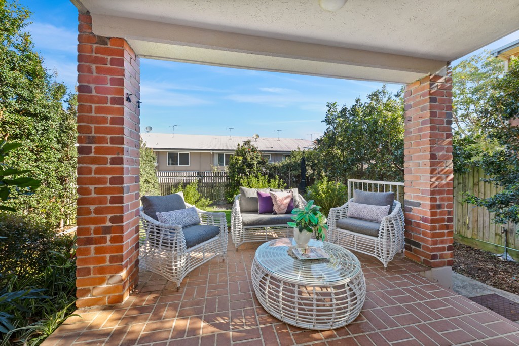 2/17 Christensen Street, Yeronga, QLD 4104