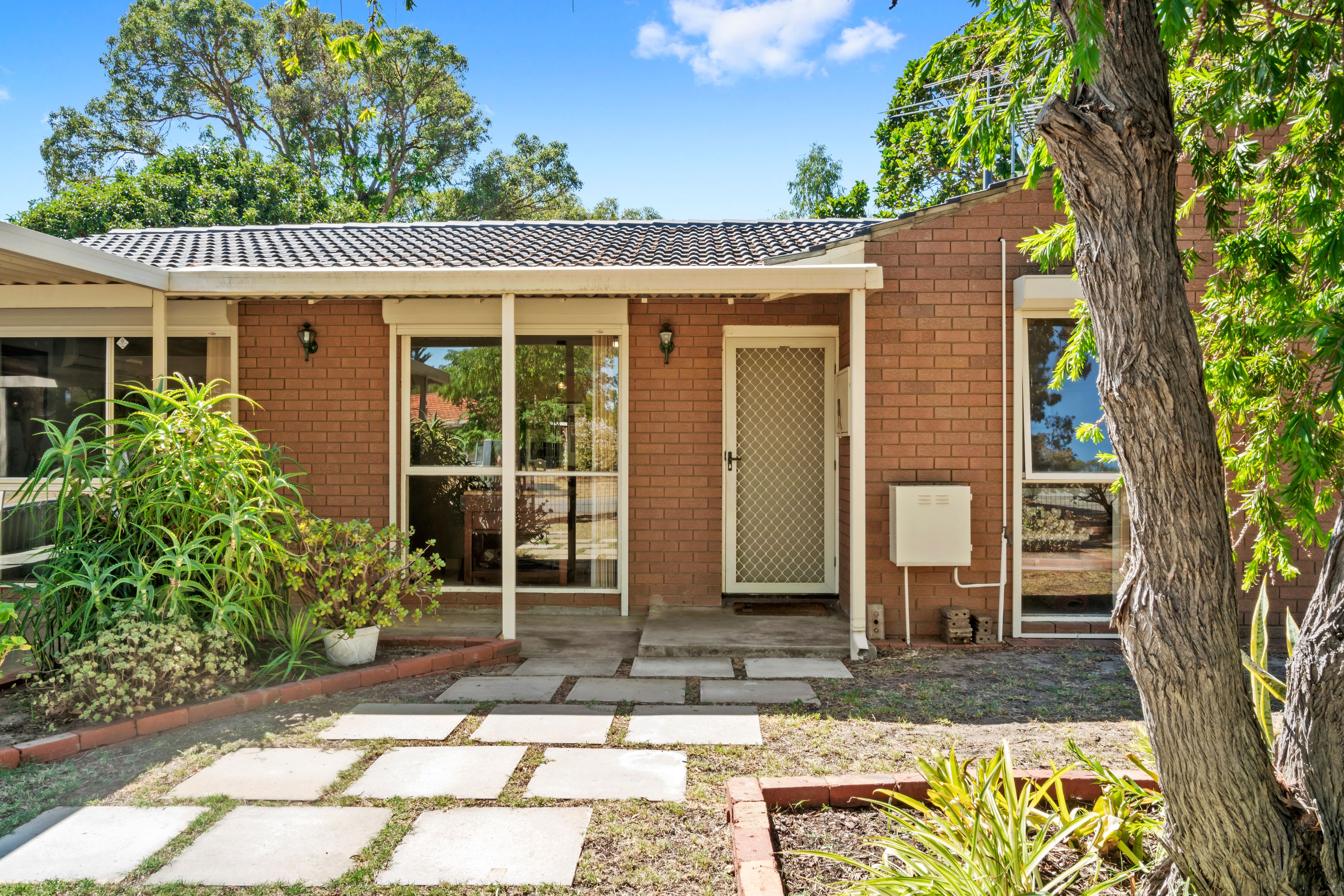 14 Tarrawan Road, Armadale, WA 6112 Sold House Ray White Applecross