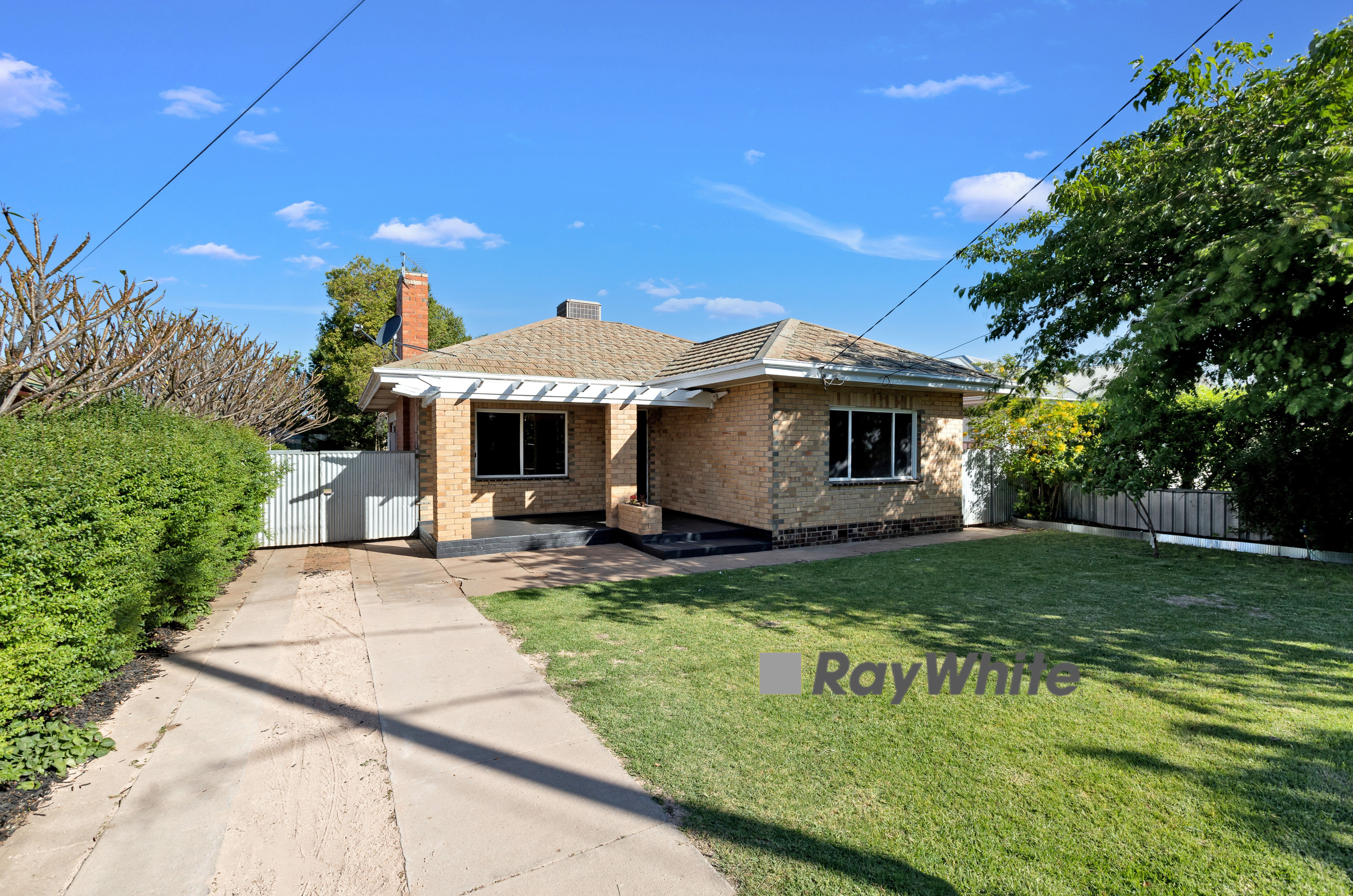10 Kurrajong Parade, Mildura VIC 3500