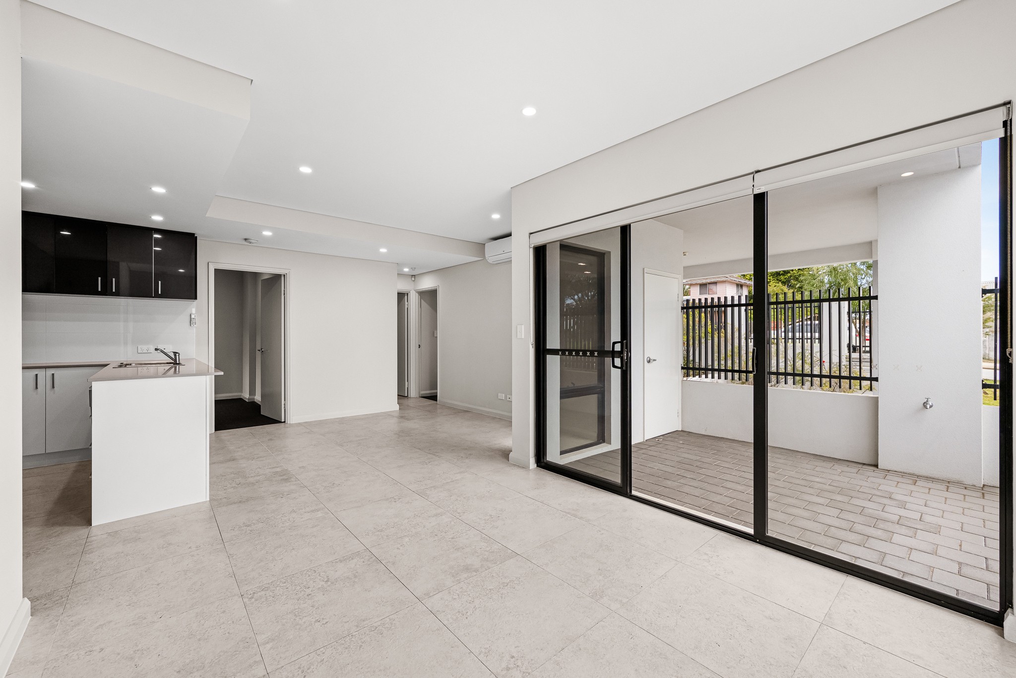 1/389 Daly Street, Cloverdale, WA 6105