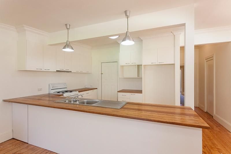 24 Latrobe Street, Hughesdale, VIC 3166