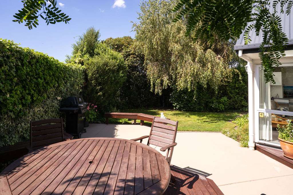 82A Withells Road photo 37