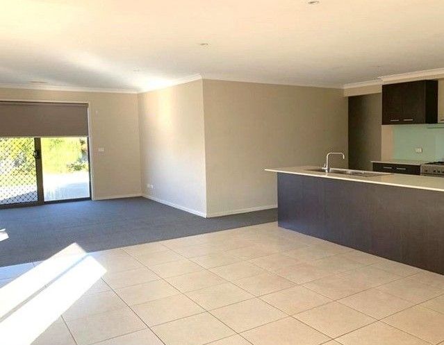 3 Toolibin Street, MANOR LAKES, VIC 3024