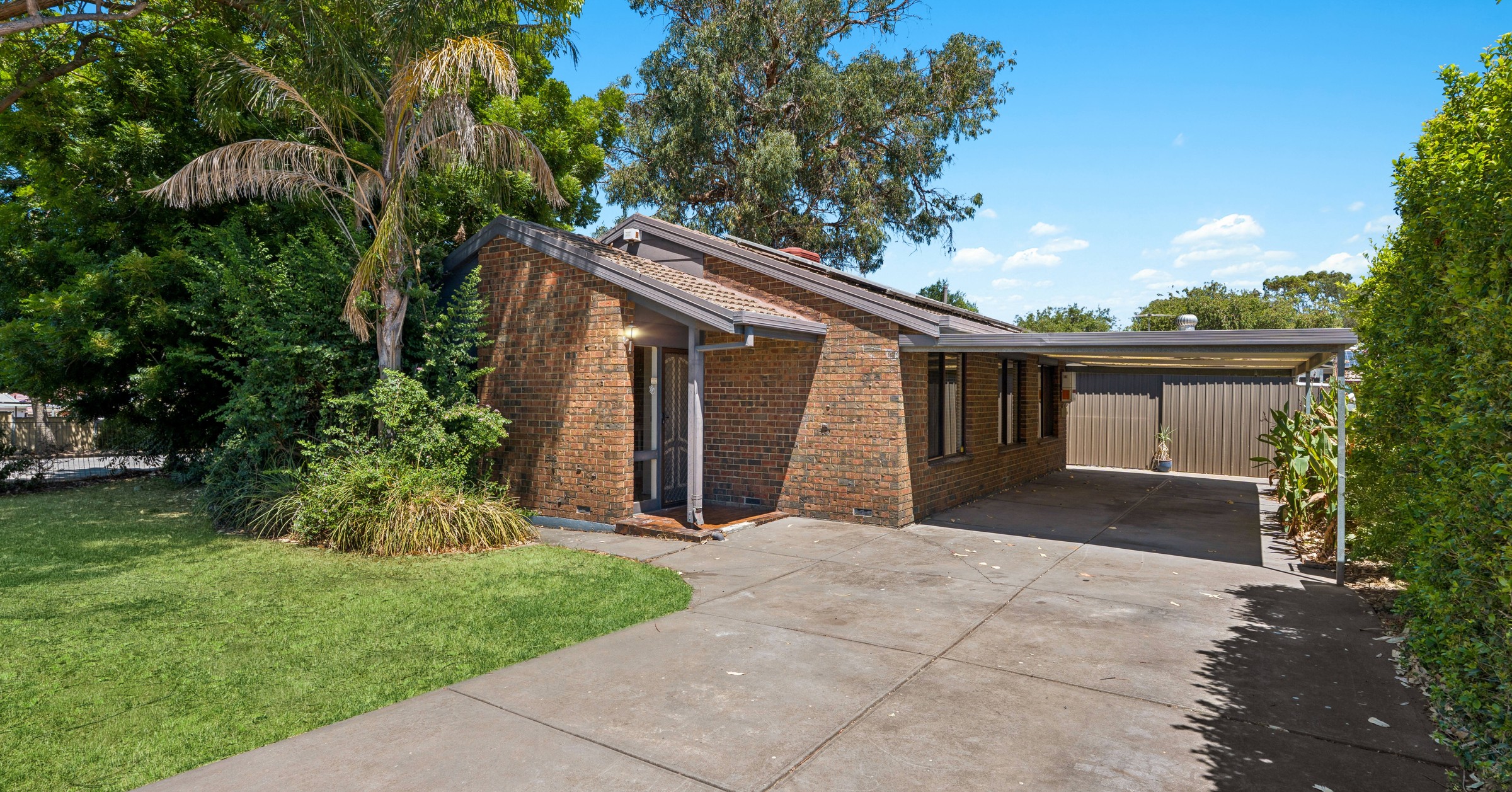 122 Adams Point Rd 122 Adams Road, Trott Park, SA 5158 - Sold House - Ray White Glenelg ...