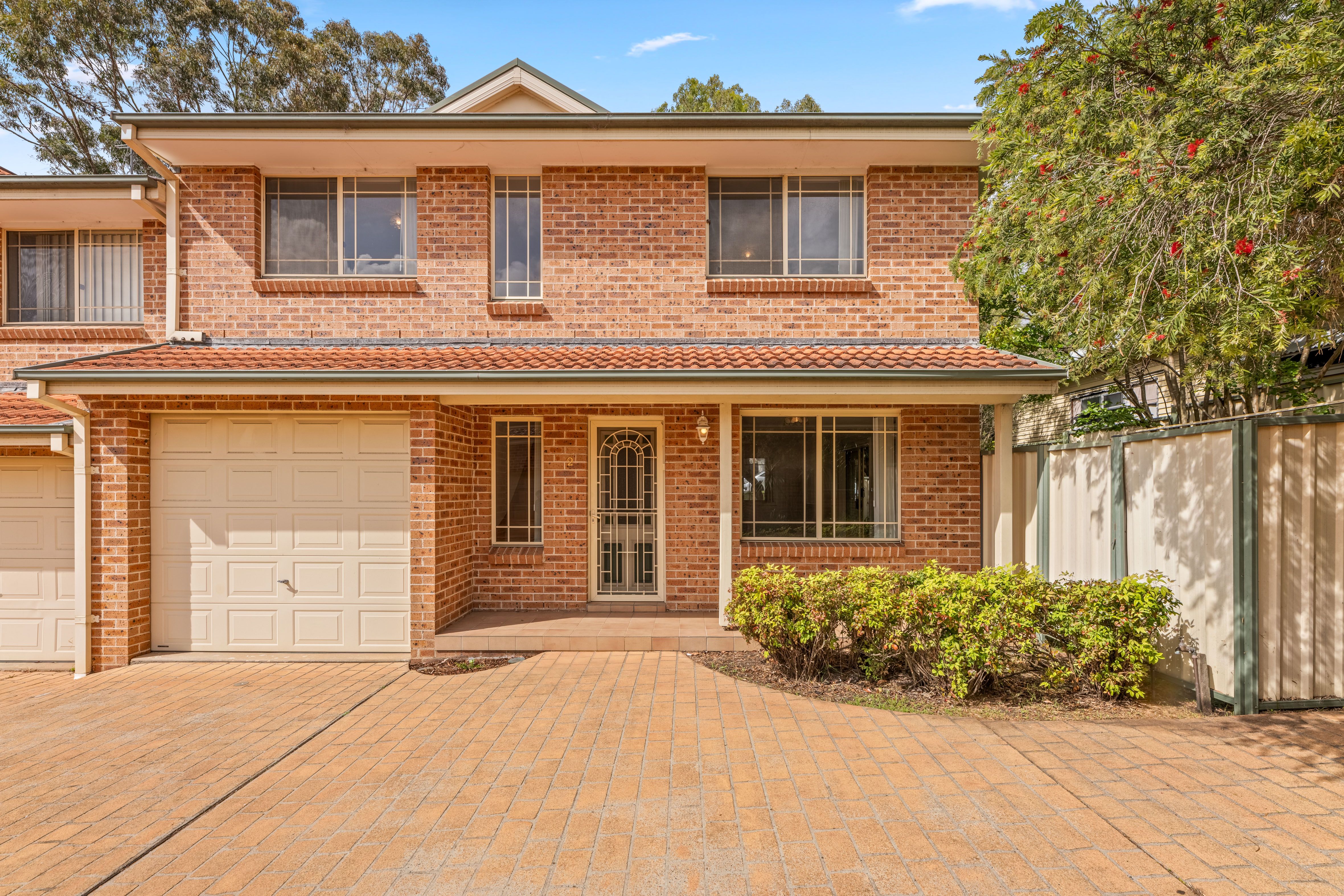 2/169-171 Waratah Street — photo from Ray White Sutherland Shire
