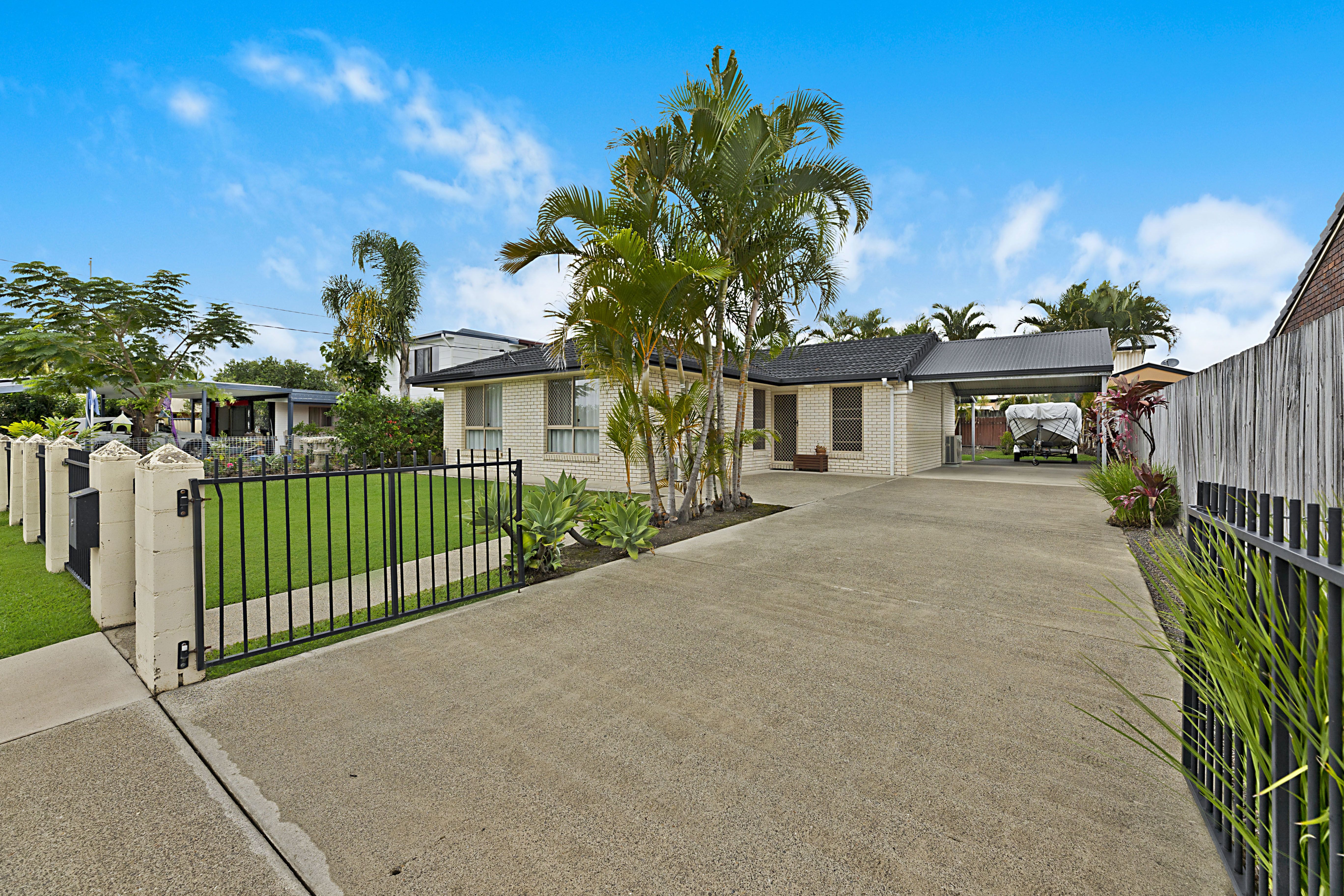 8 Coraki Street, Battery Hill QLD 4551