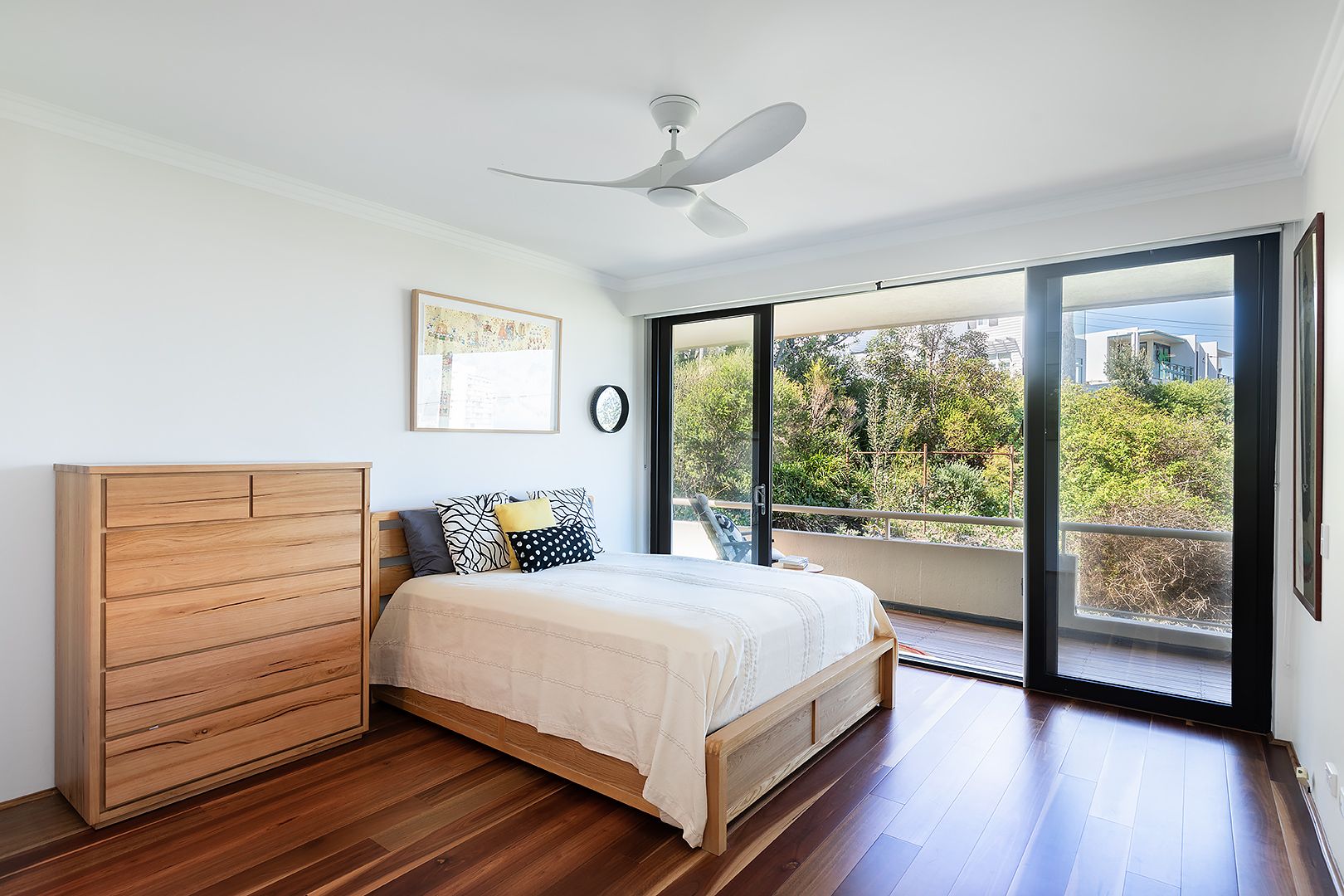 22/42-46 Diamond Bay Road — photo 8 of 20