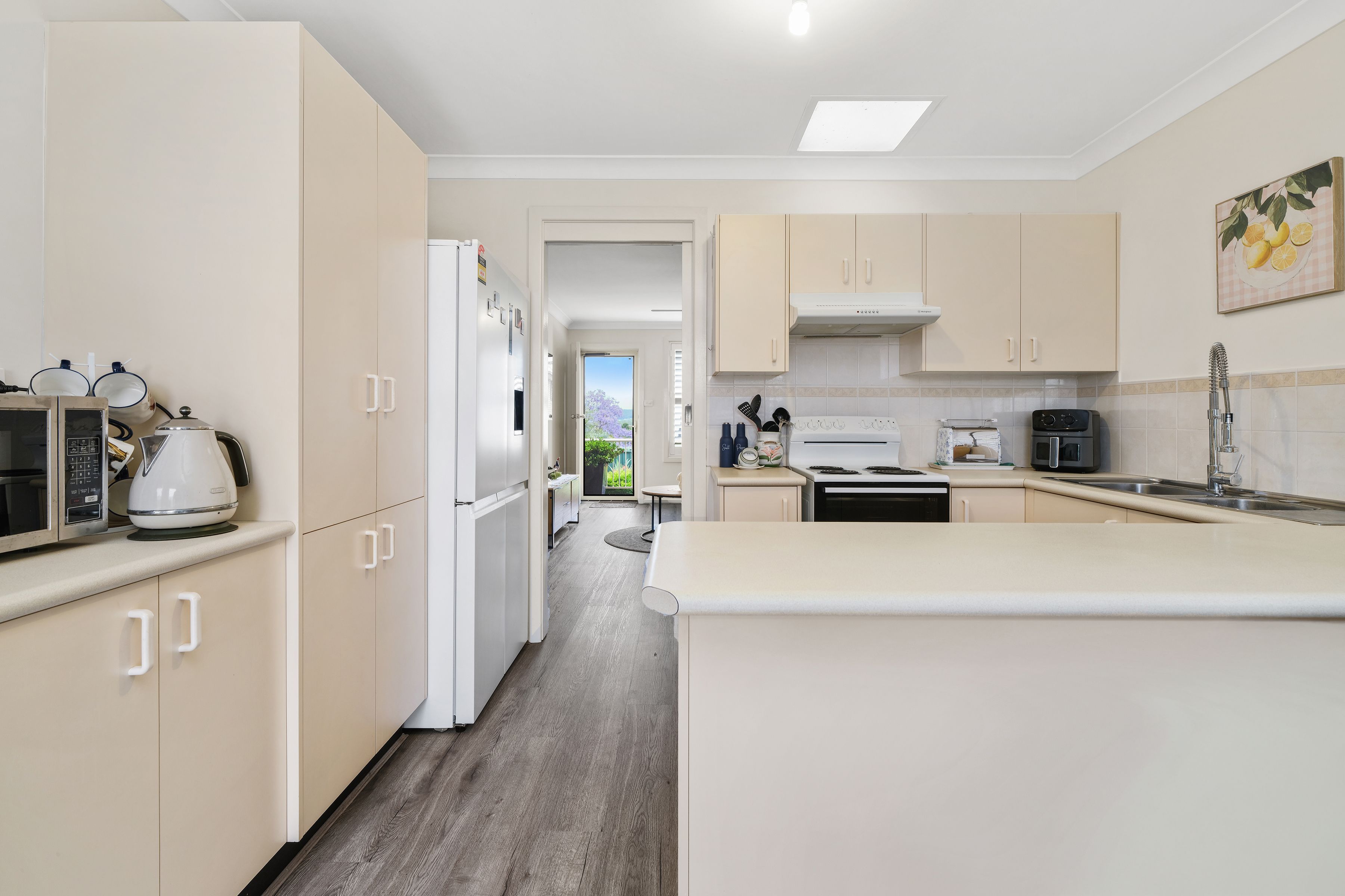 2/4 Chippindall Street — photo 7 of 17