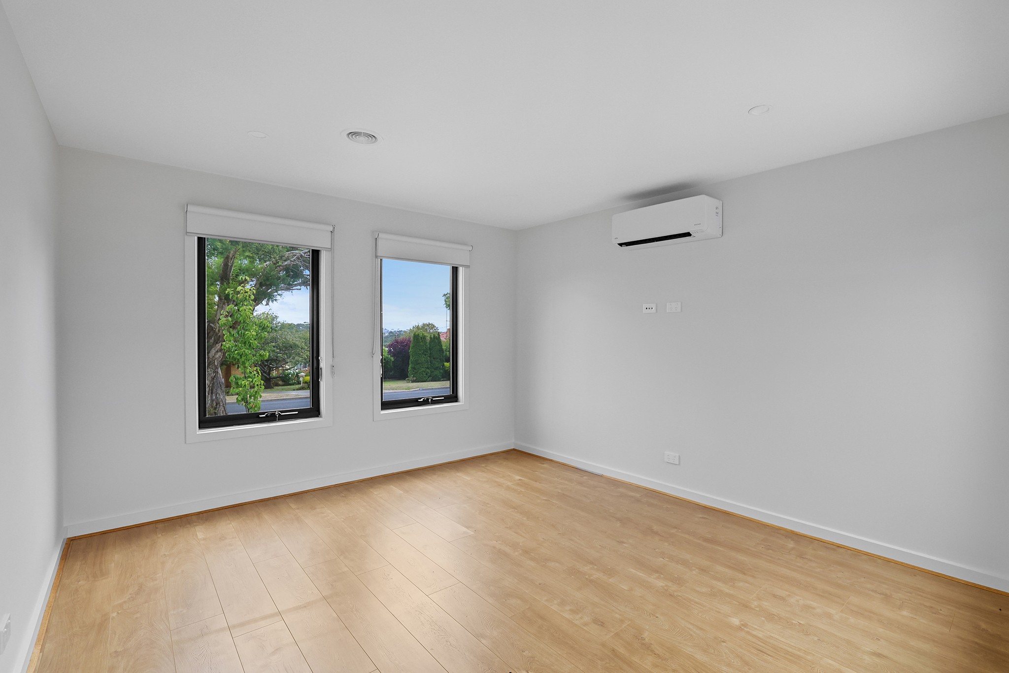 1/55B Church Street, Drouin, VIC 3818