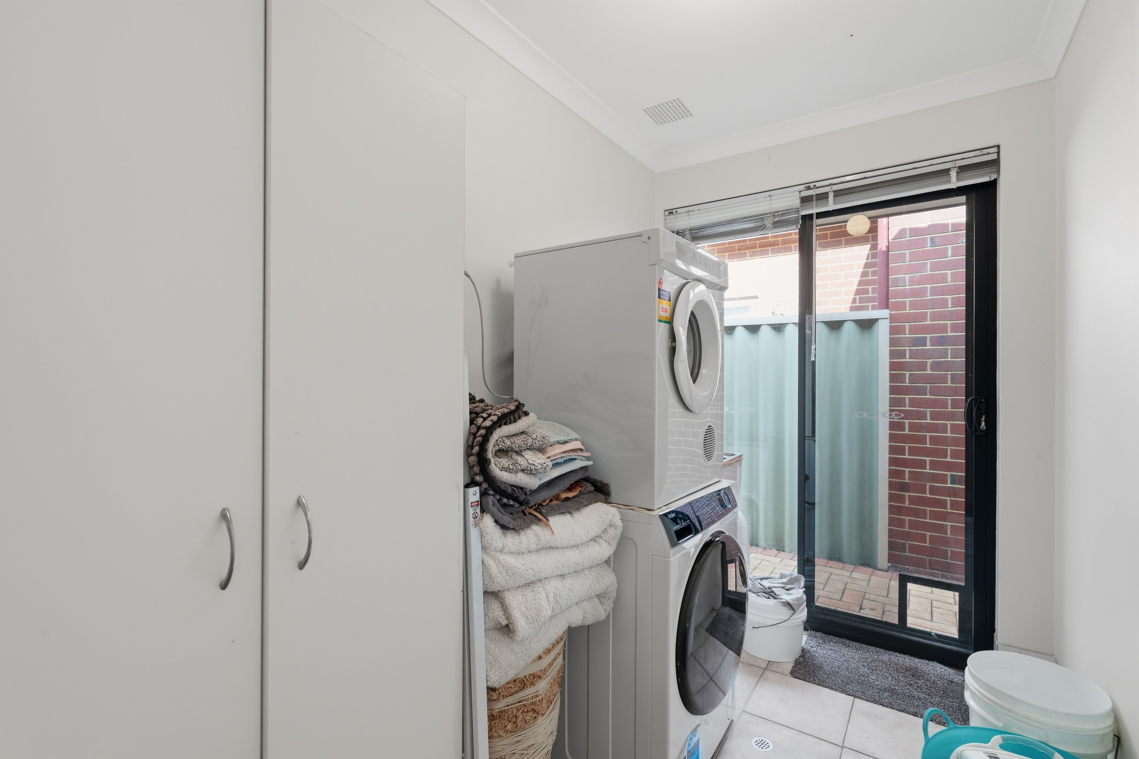 94 Toorak Road — photo 8 of 24
