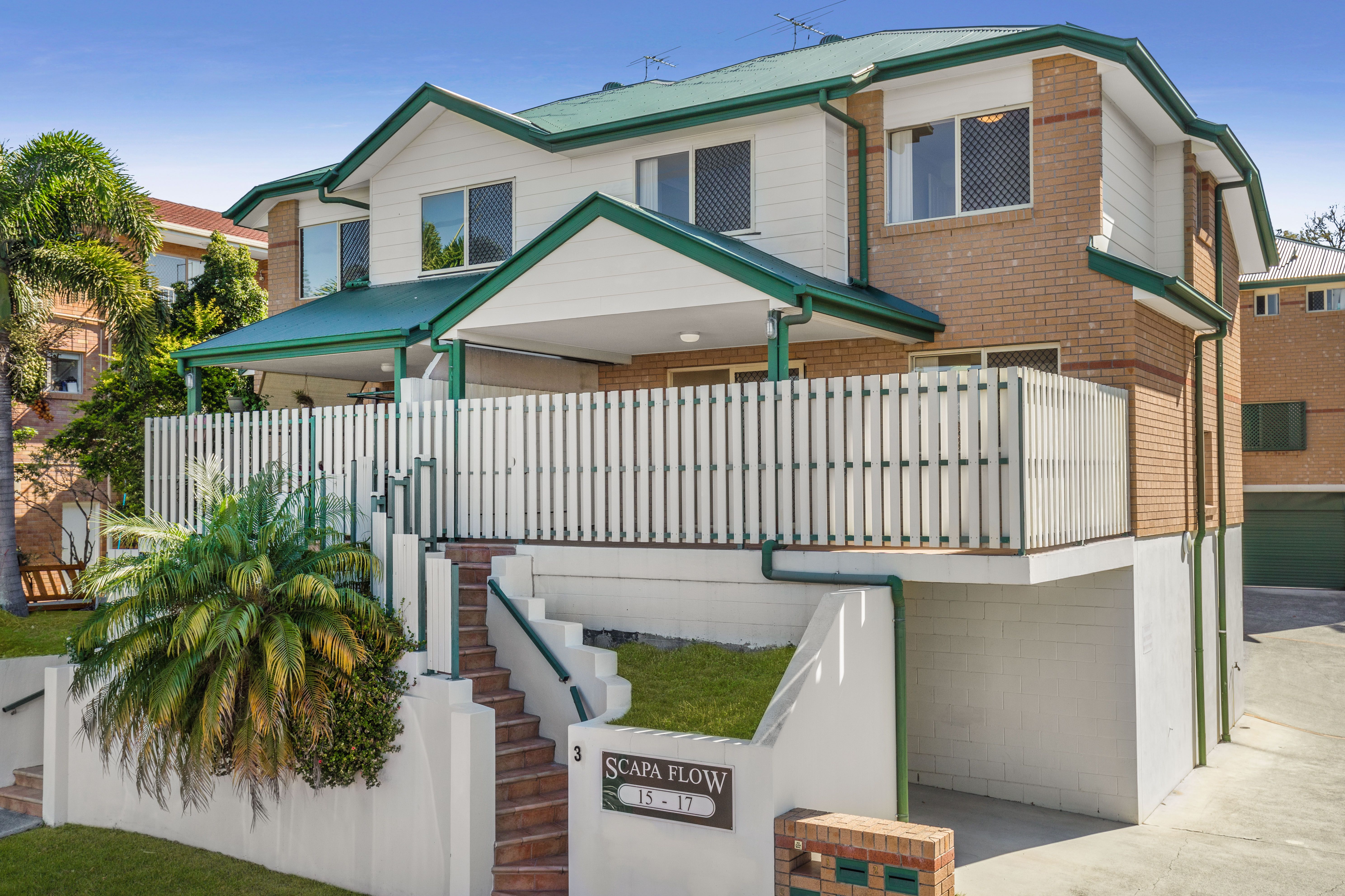 15 Vera Street, Greenslopes QLD 4120
