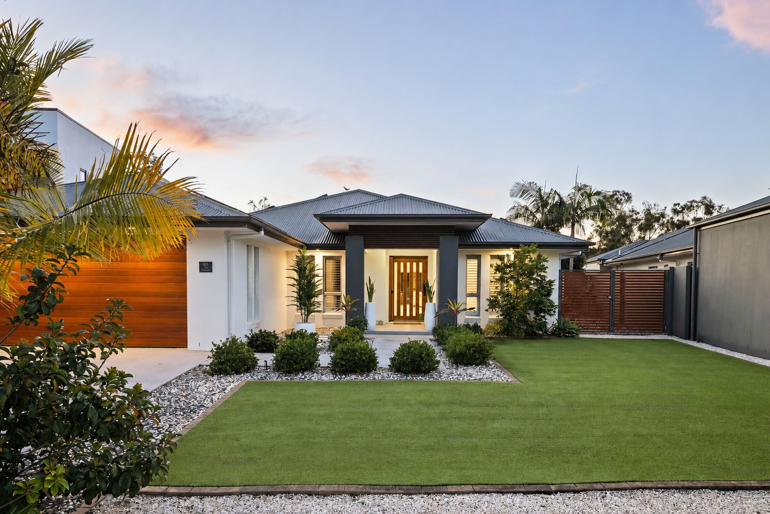 69 The Peninsula, Helensvale, QLD 4212