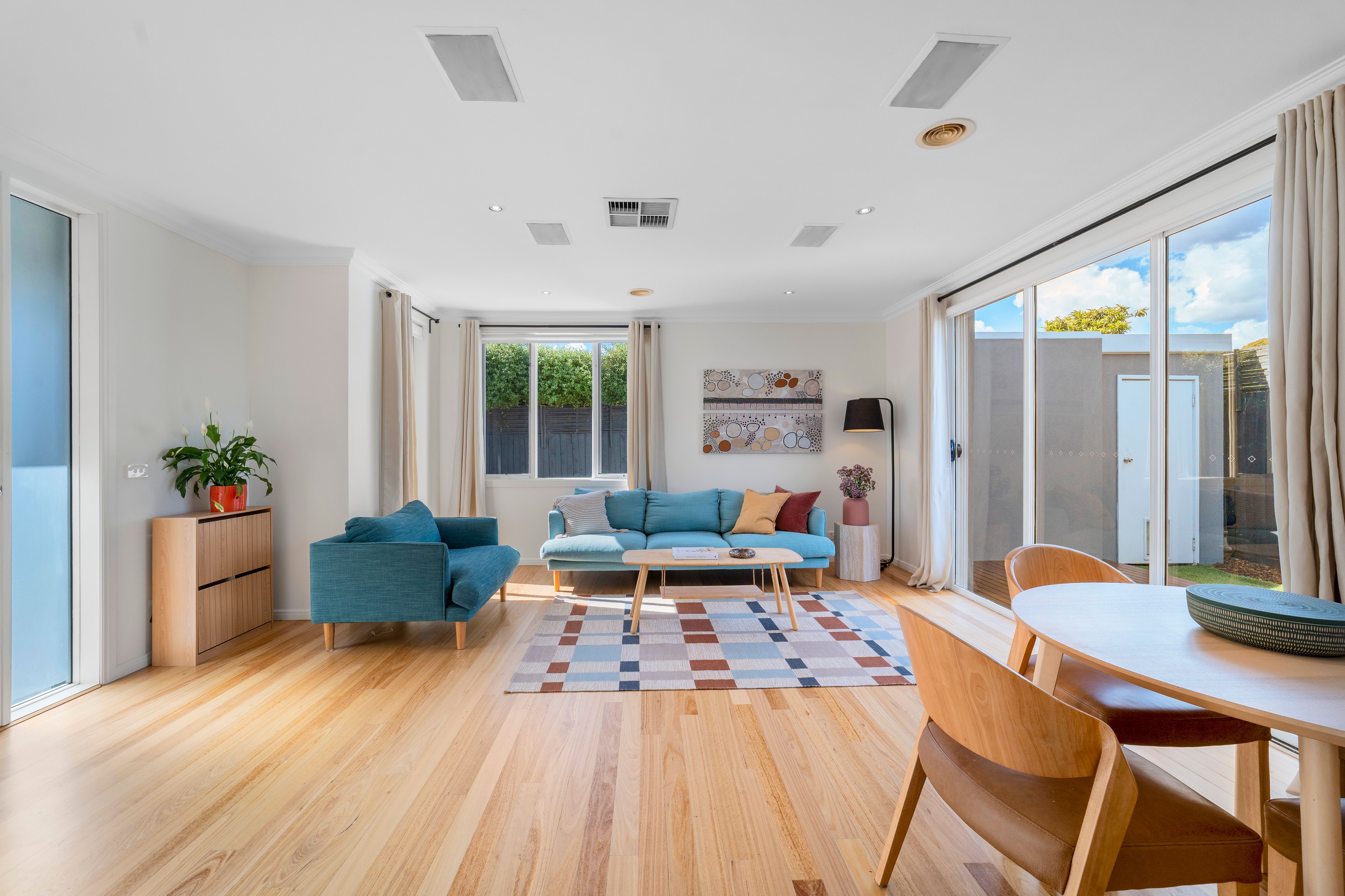 14A Cooke Avenue — photo 4 of 17