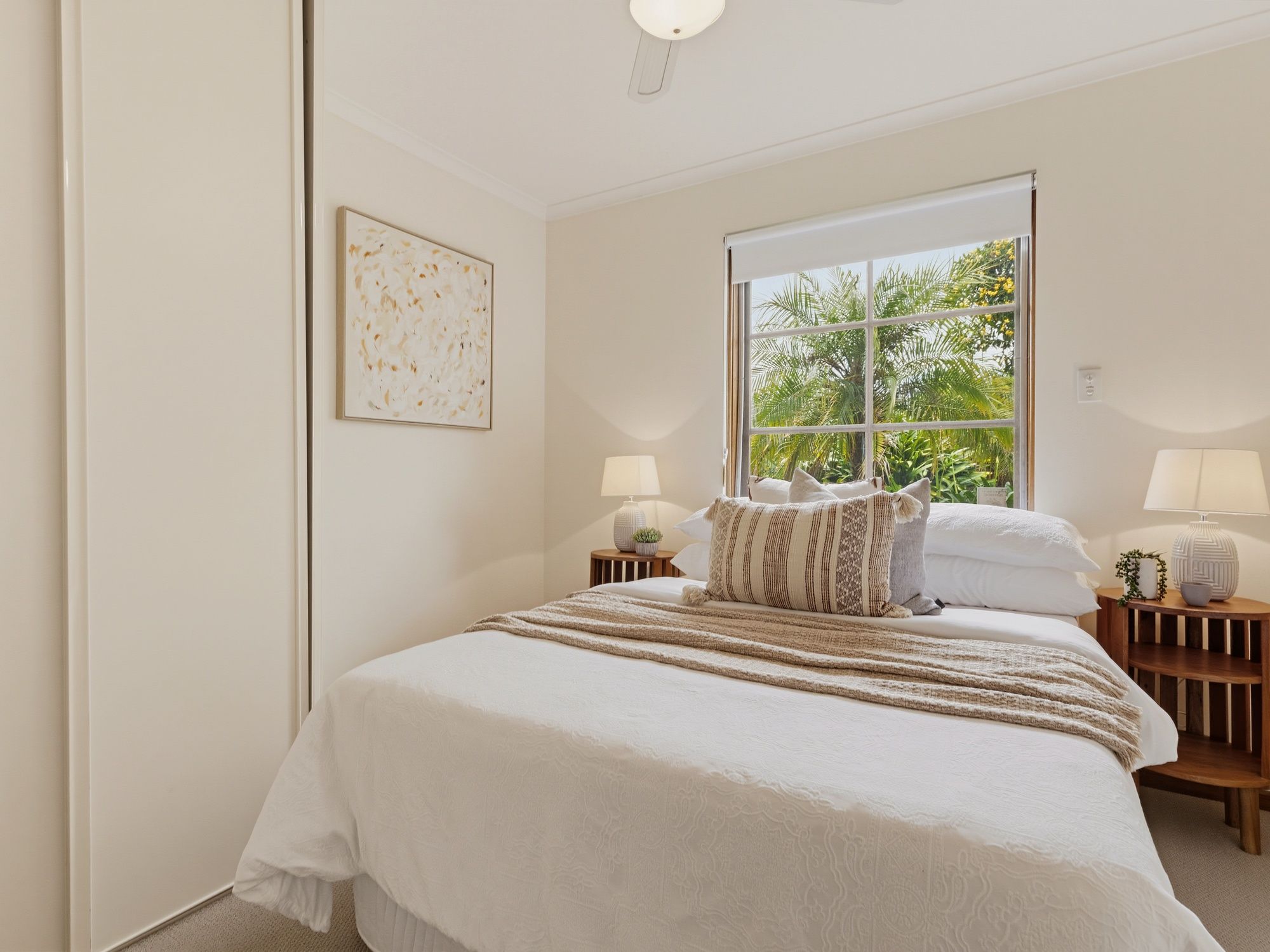 10 Thomas Crescent — photo 15 of 21