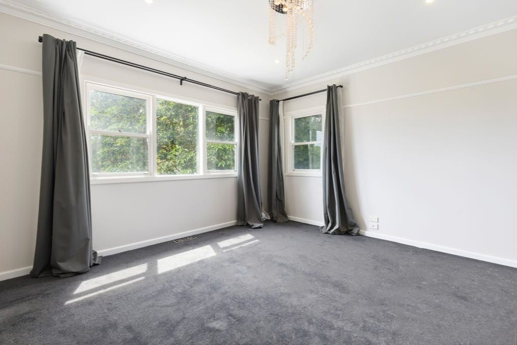 19 Tagell Road — photo 2 of 8