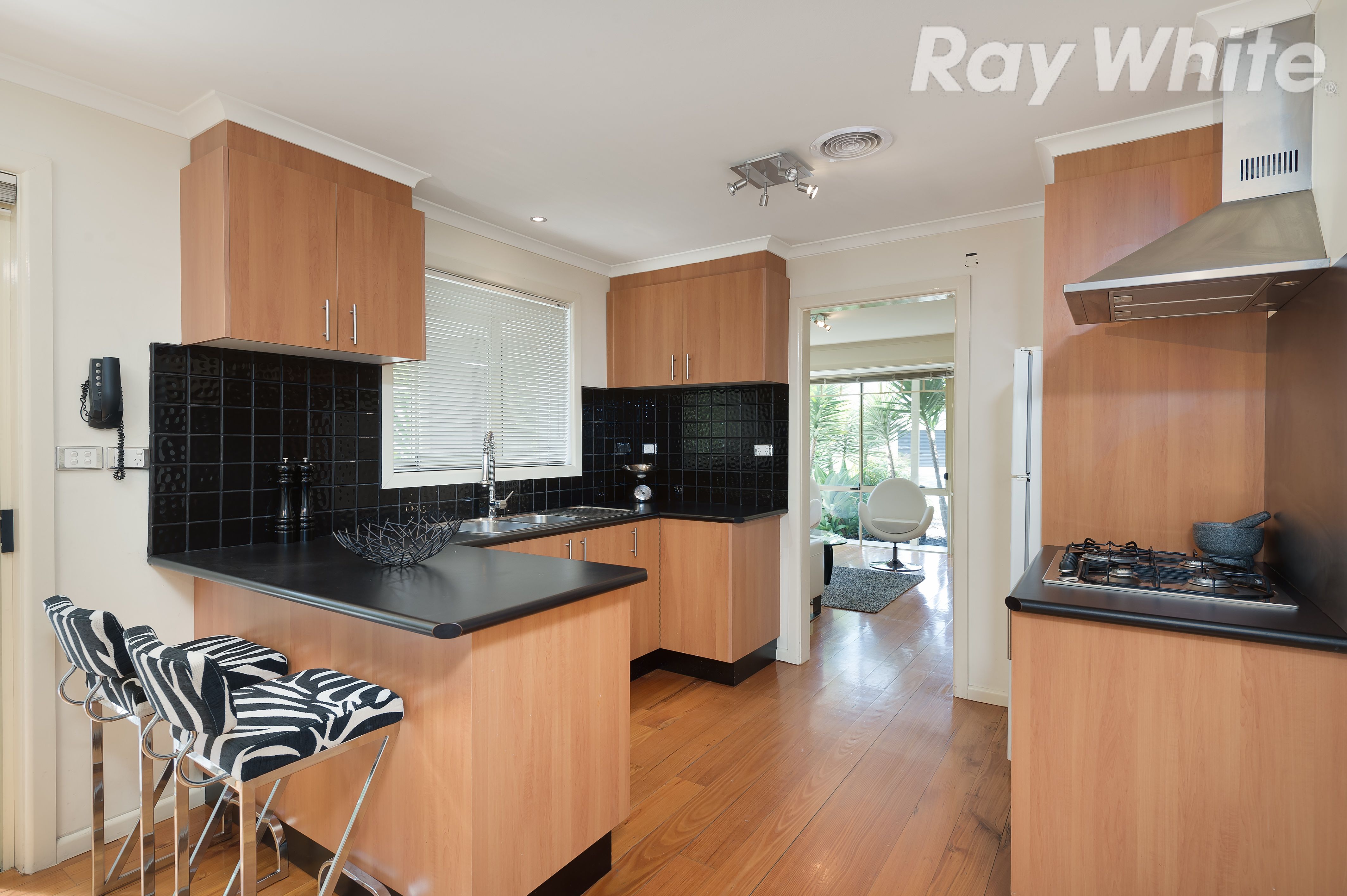 1 Norwood Road, Mill Park, VIC 3082