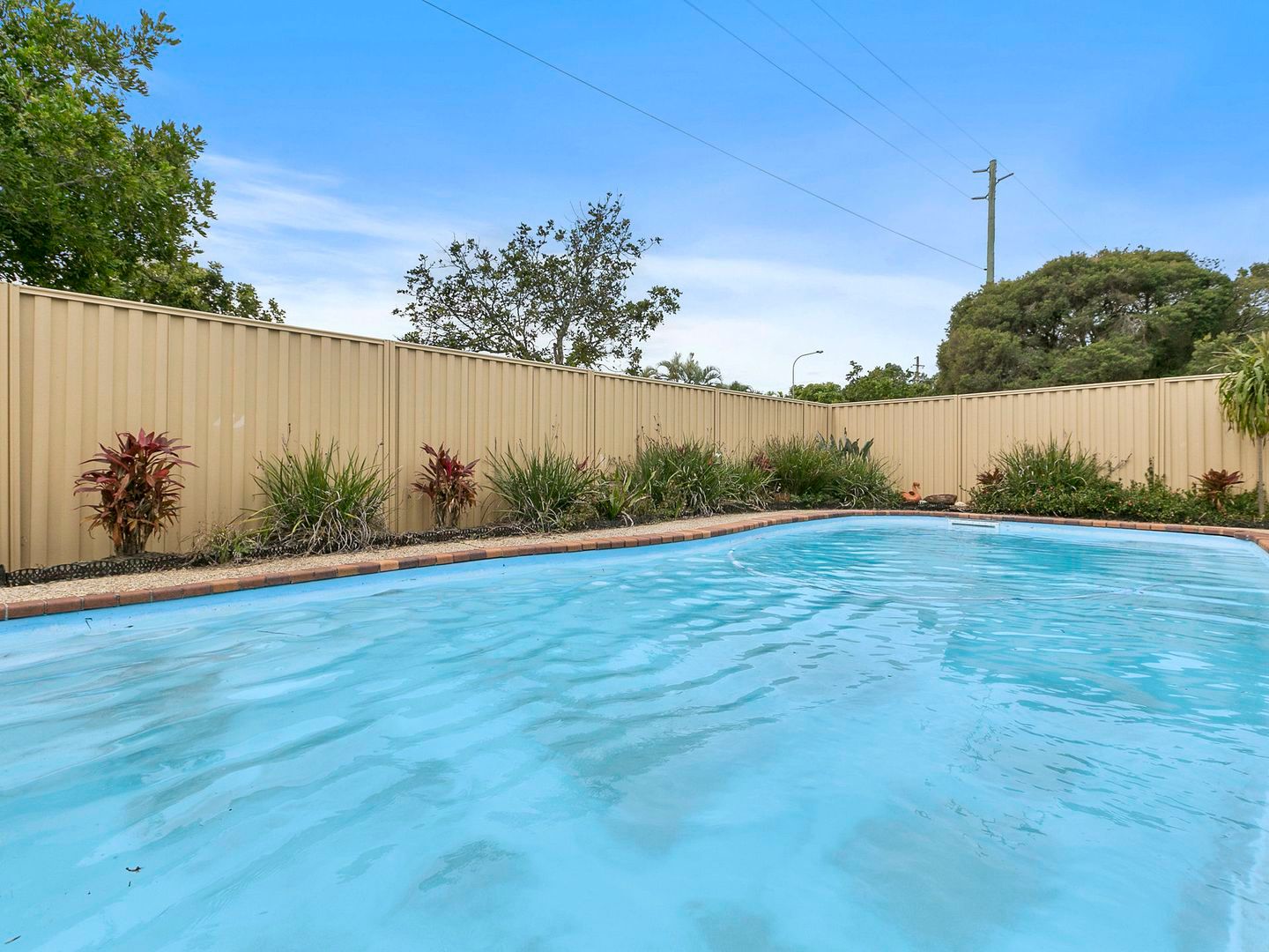 2 Twynam Street, Belmont, QLD 4153