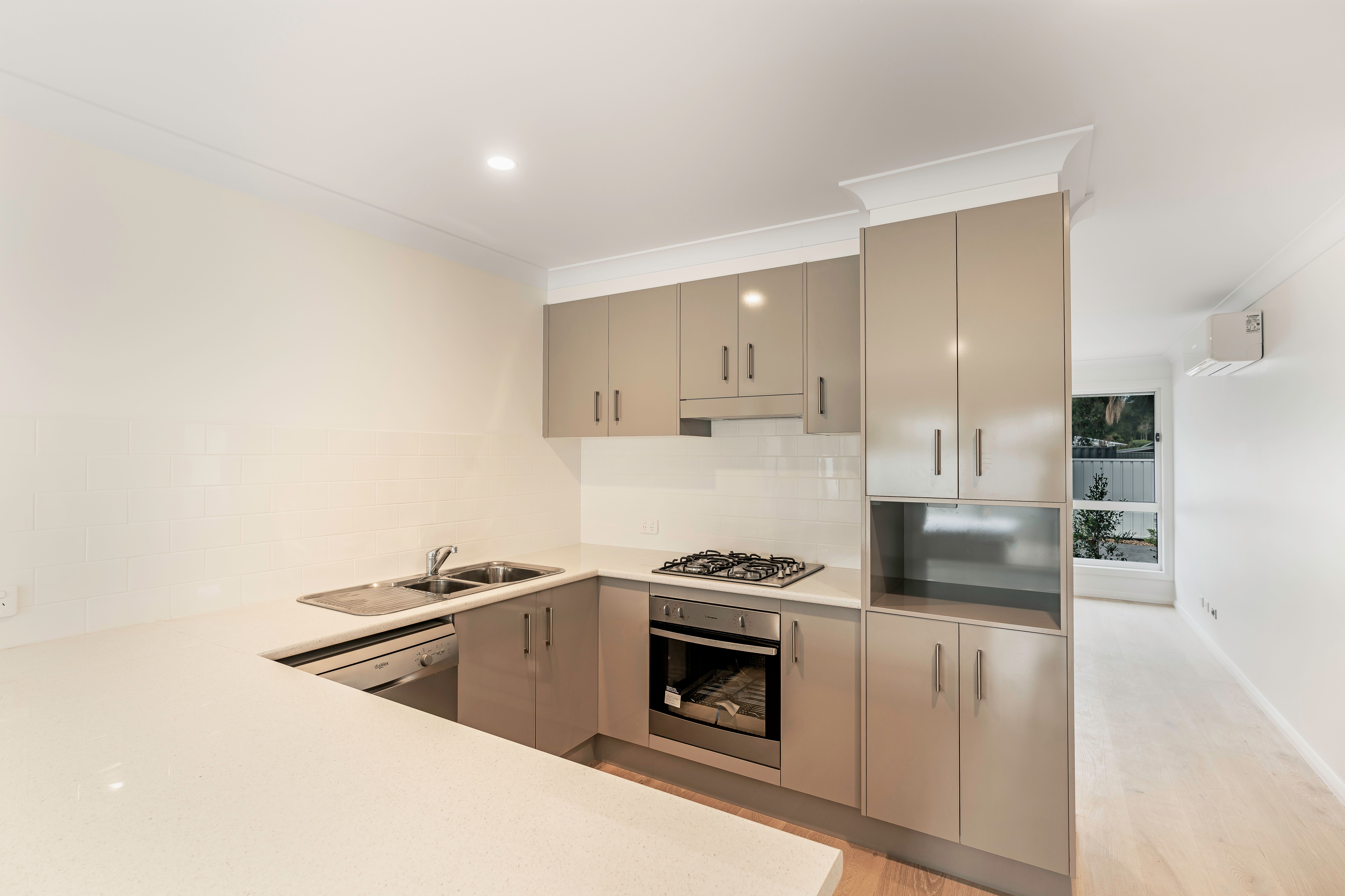2/110 West Crescent, Culburra Beach, NSW 2540
