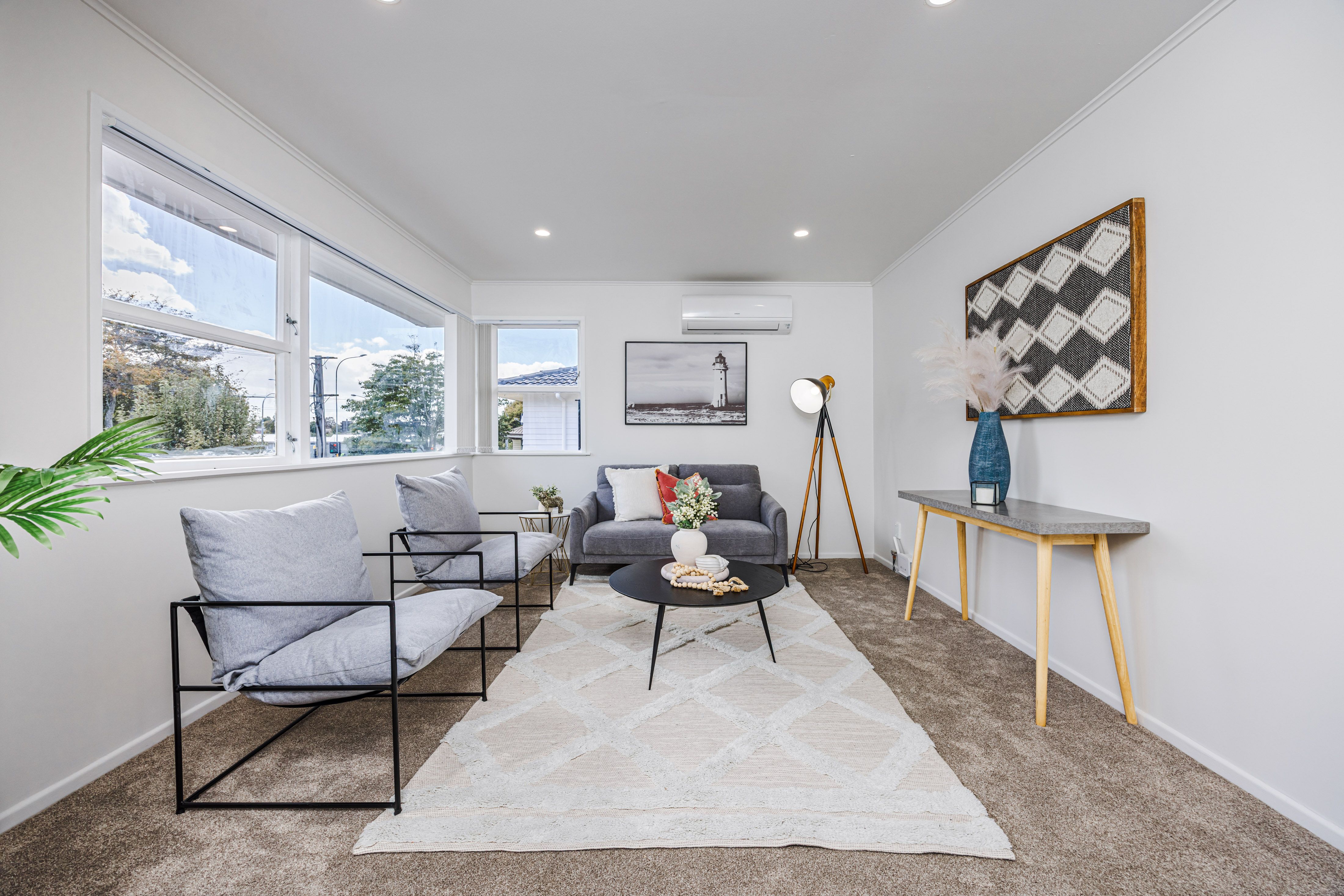 25 Flat Bush Road, Otara, Manukau City