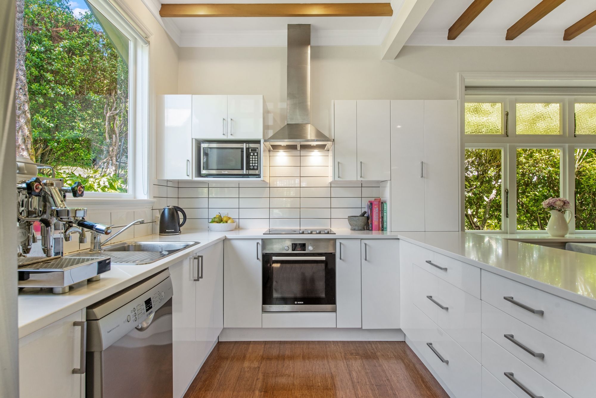 98 Parkvale Road, Karori, Wellington City