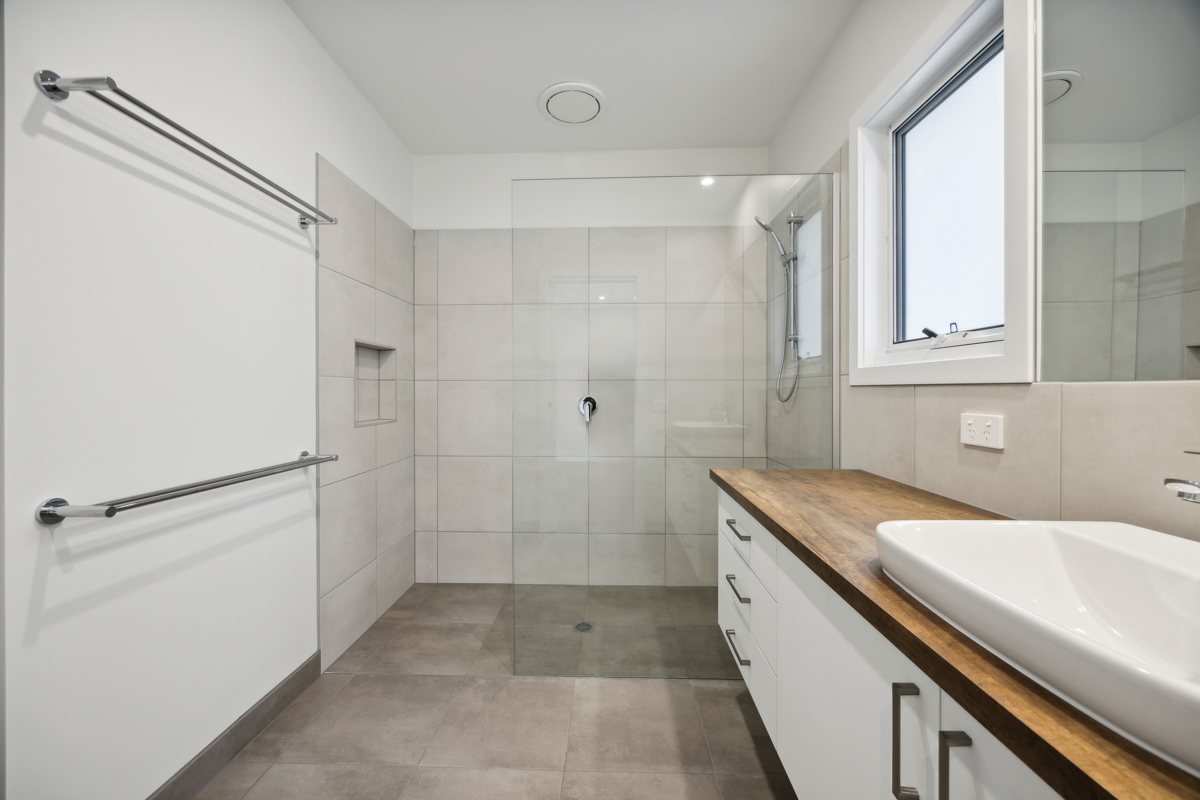 57A Hagelthorn Street — photo 10 of 24