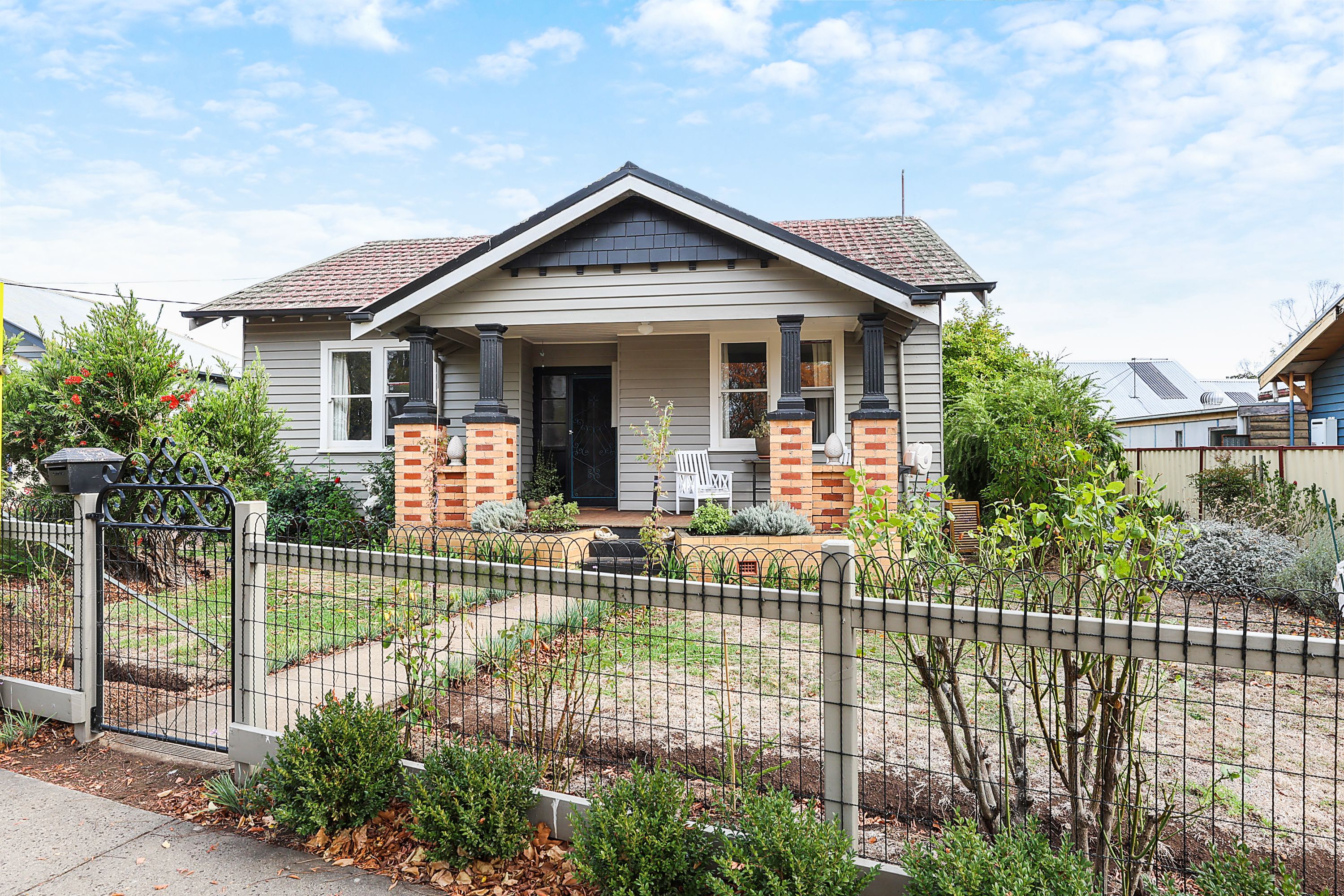 32 Leura Street, Camperdown VIC 3260