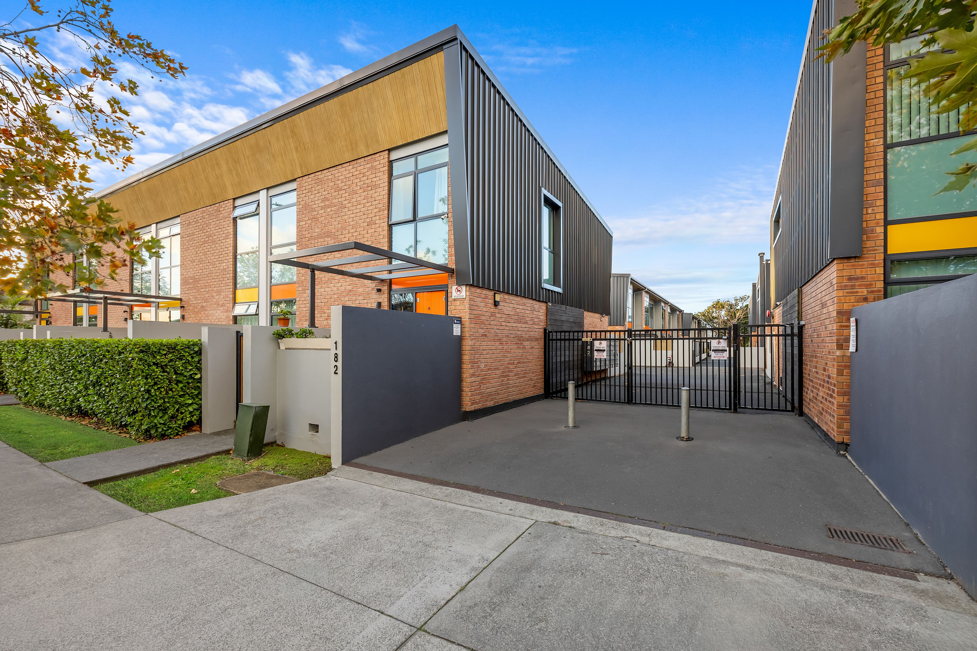 19/182 Flat Bush School Road, Flat Bush, Manukau City