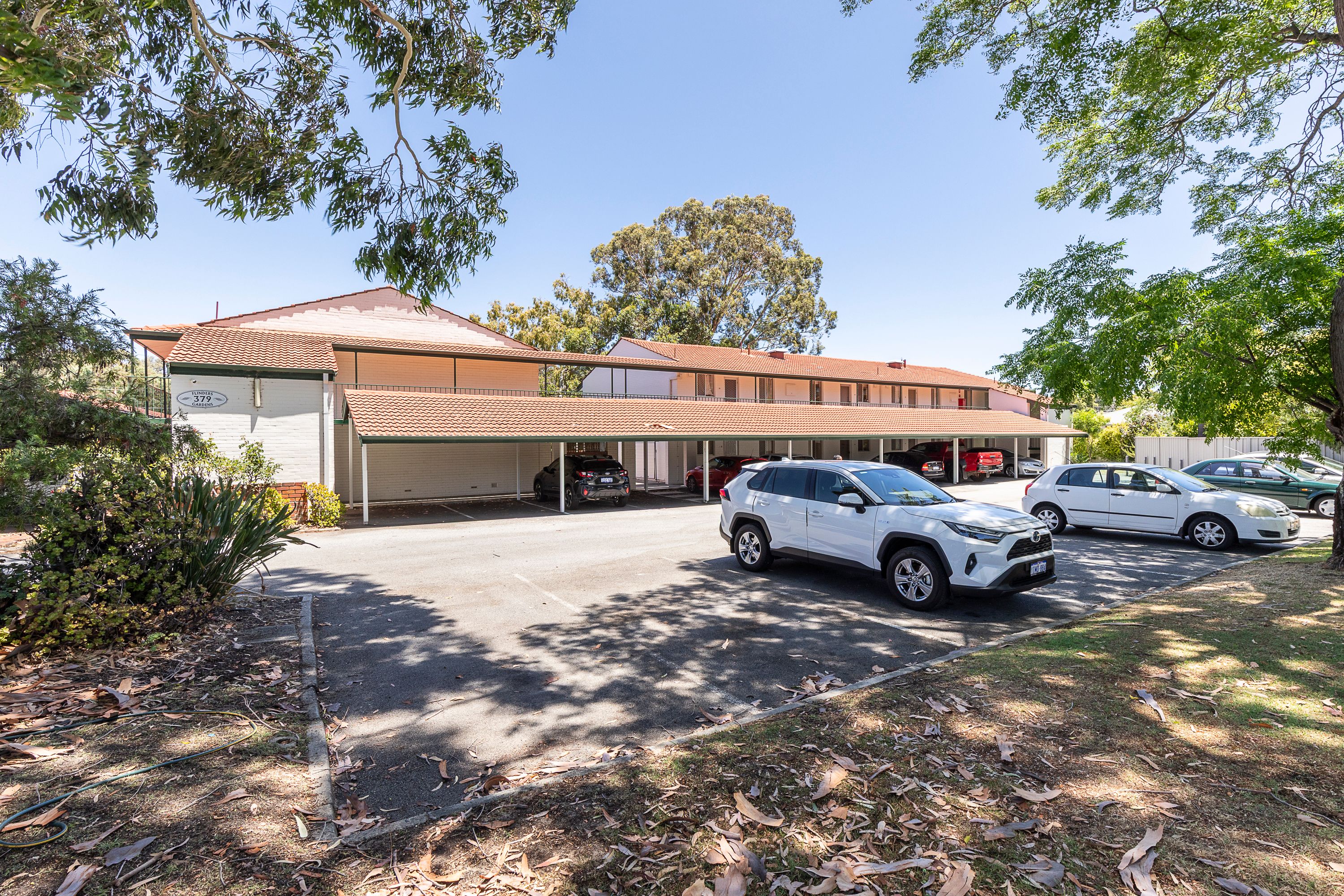 11/379 Hector Street, Yokine, WA 6060