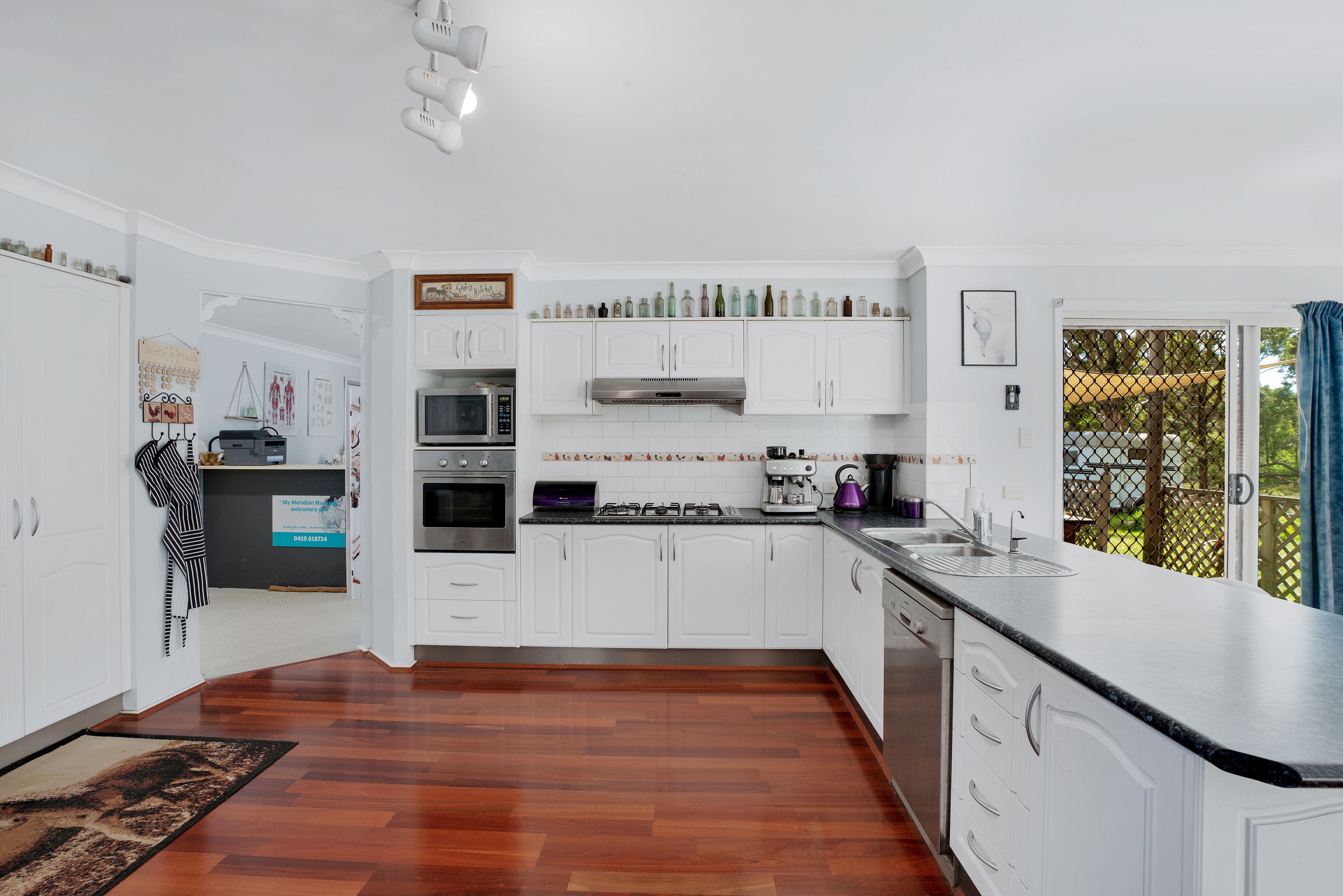 321 Stringybark Road, Nowra Hill, NSW 2540