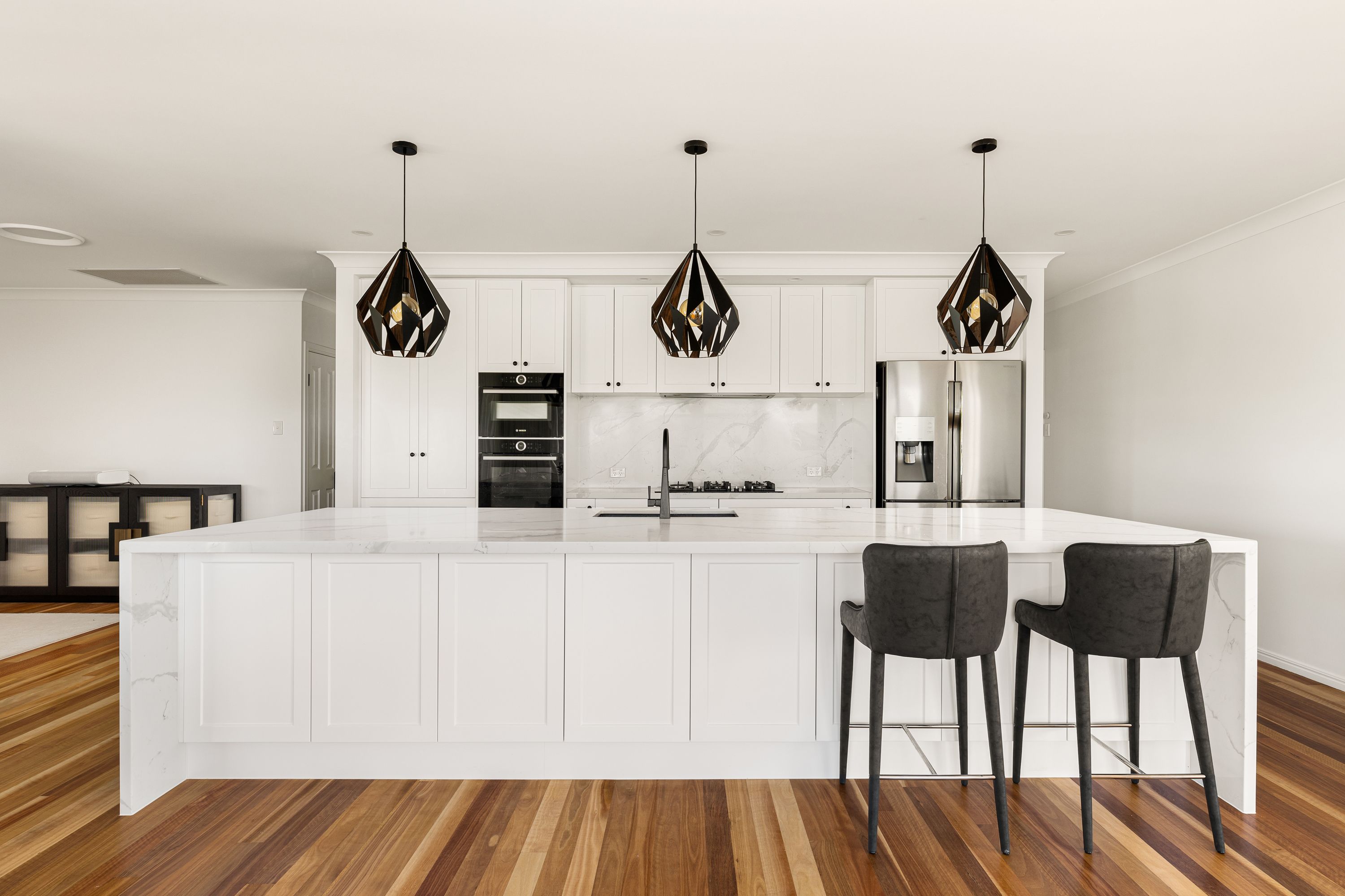 71 Bulimba Street — photo 3 of 19