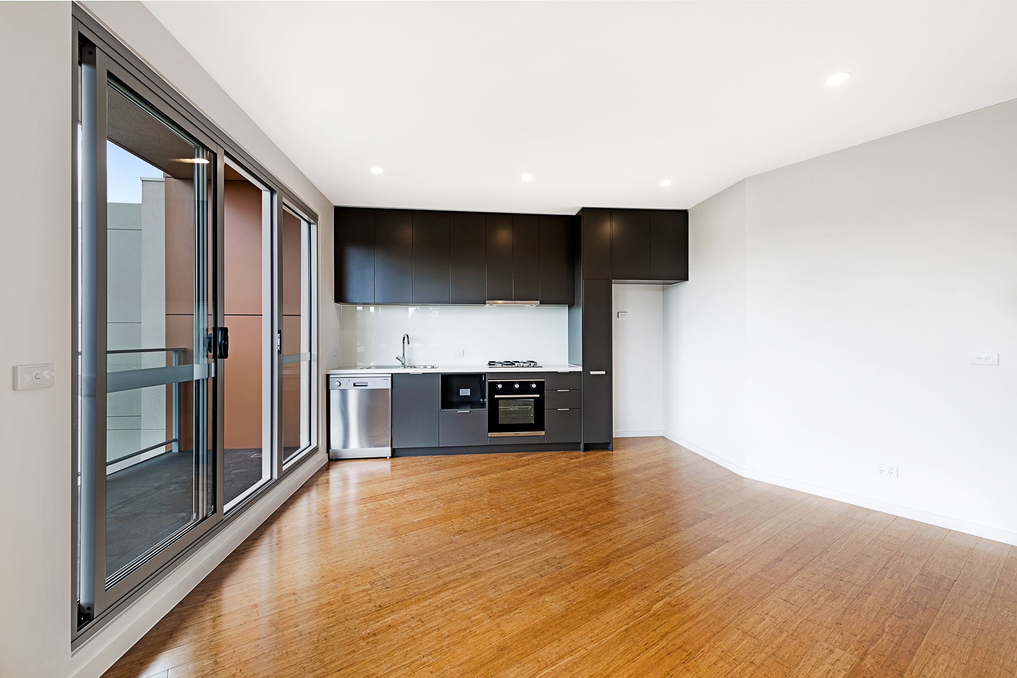 104/1217 Centre Road, Oakleigh South, VIC 3167