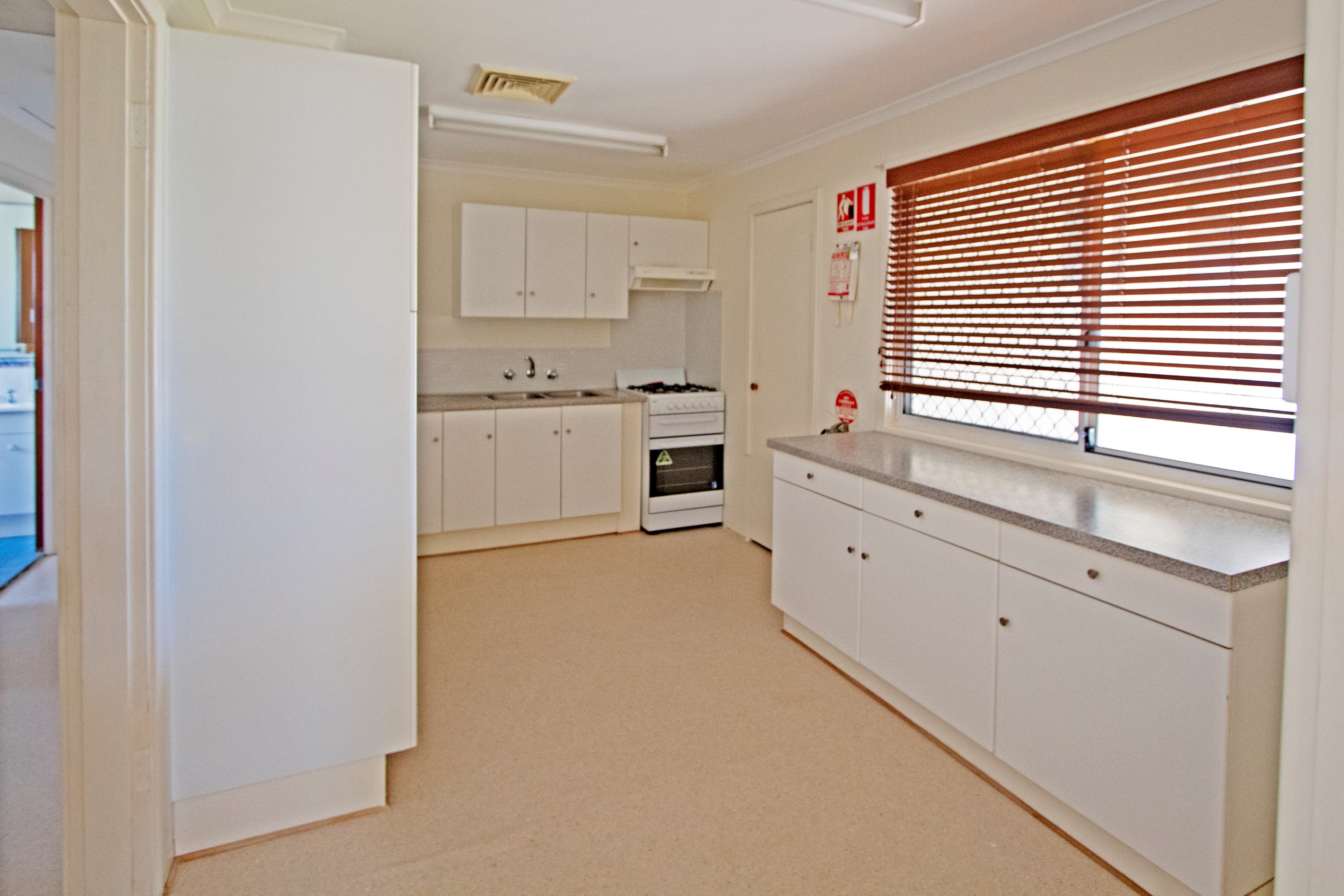 82 Thomas Street, Leeman, WA 6514