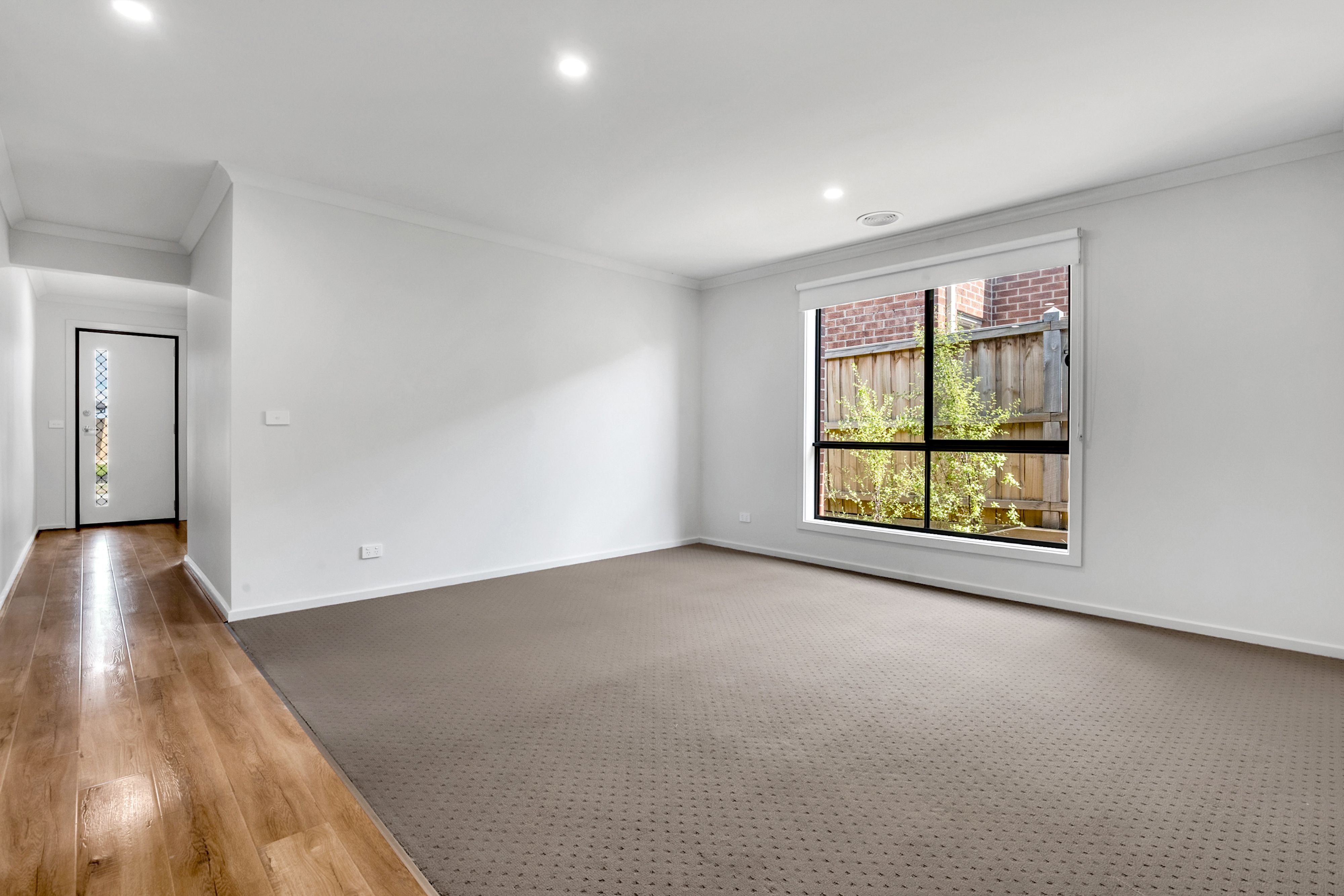 10 Barkers Crescent, Mickleham, VIC 3064