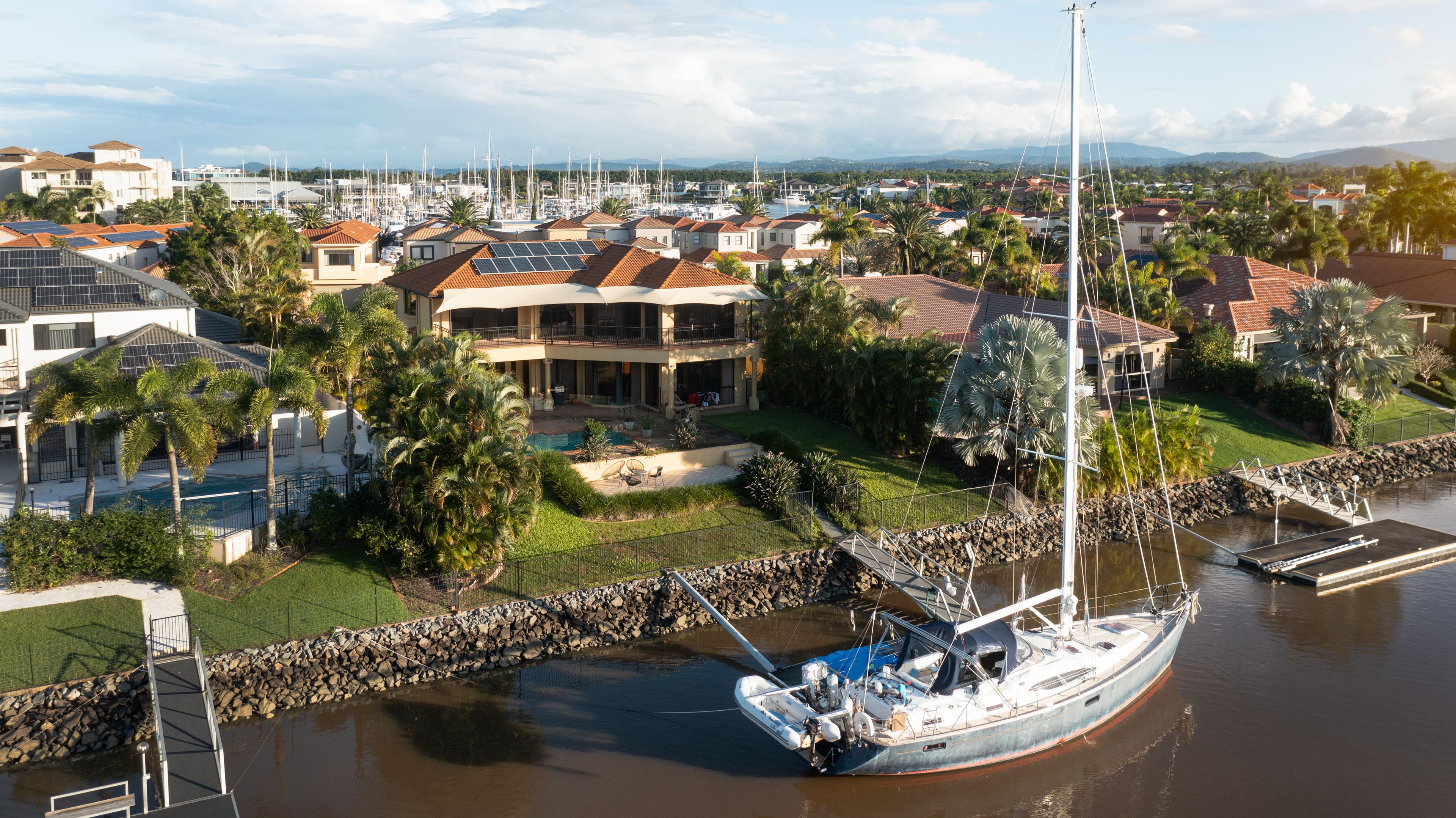 1057 Rosebank Way West, Hope Island, QLD 4212