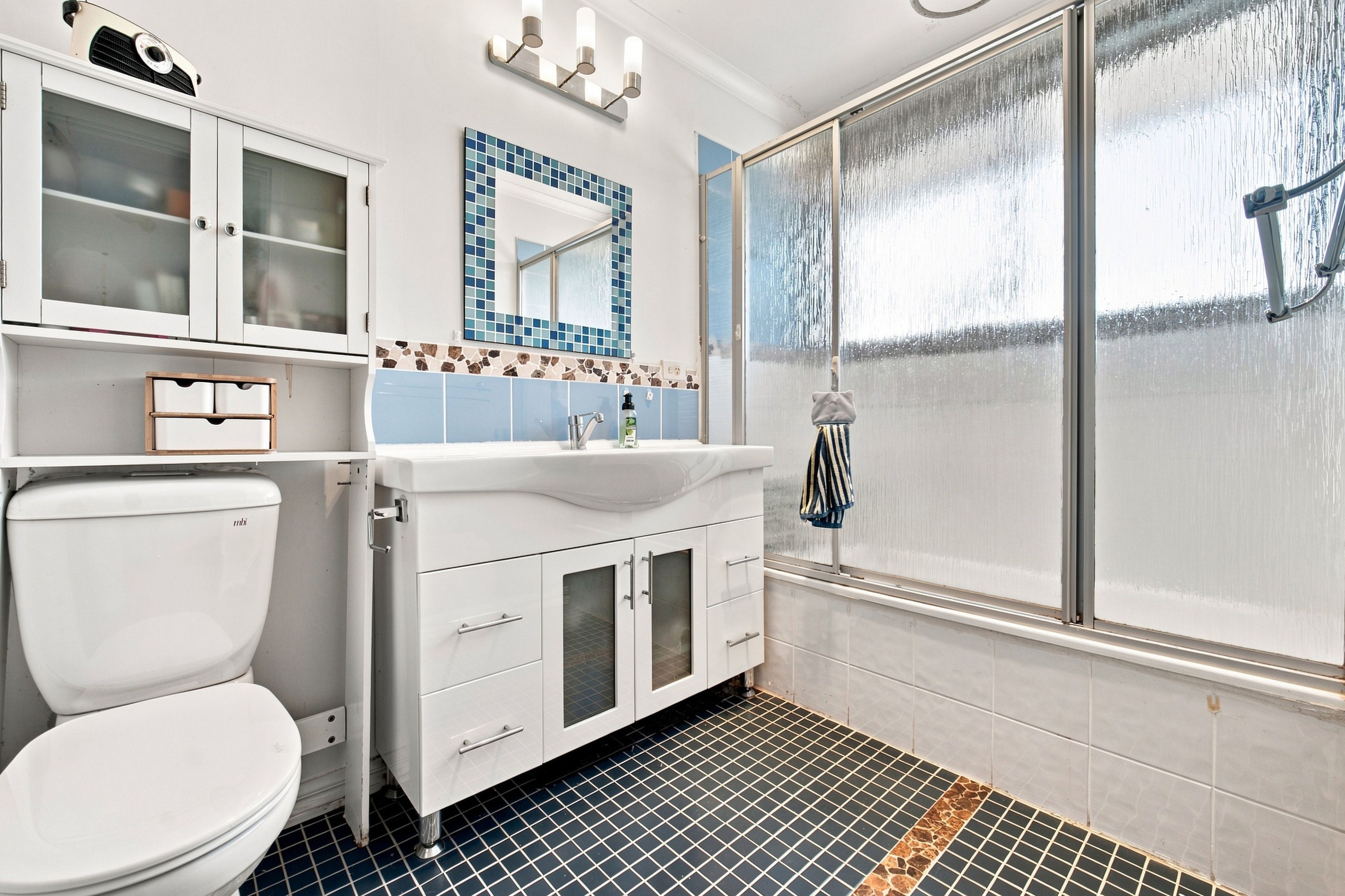 7 Madeira Court — photo 12 of 22