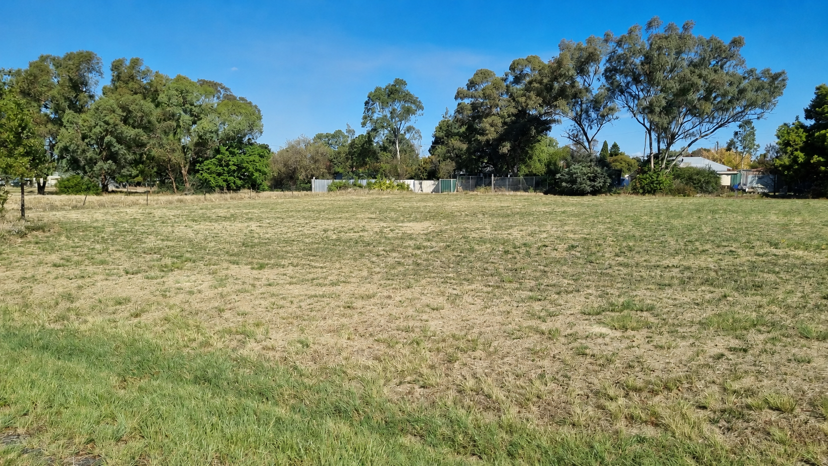 37-39 Young Street, Oaklands, NSW 2646