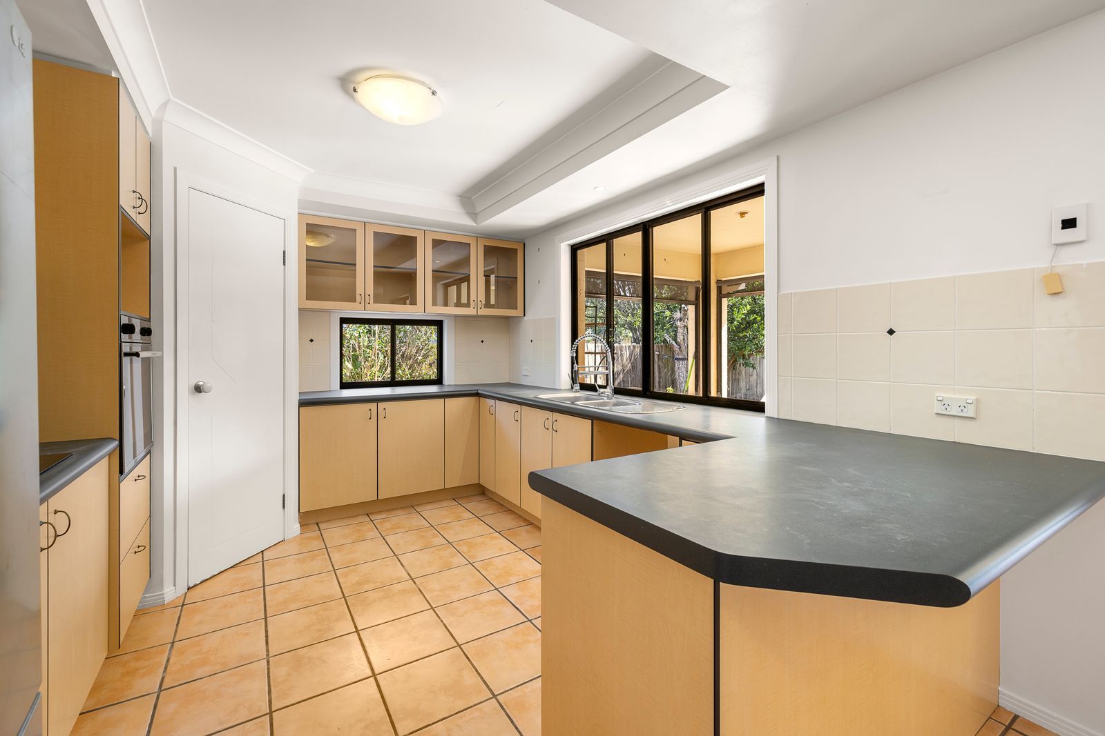 23 Manor Drive — photo 6 of 20