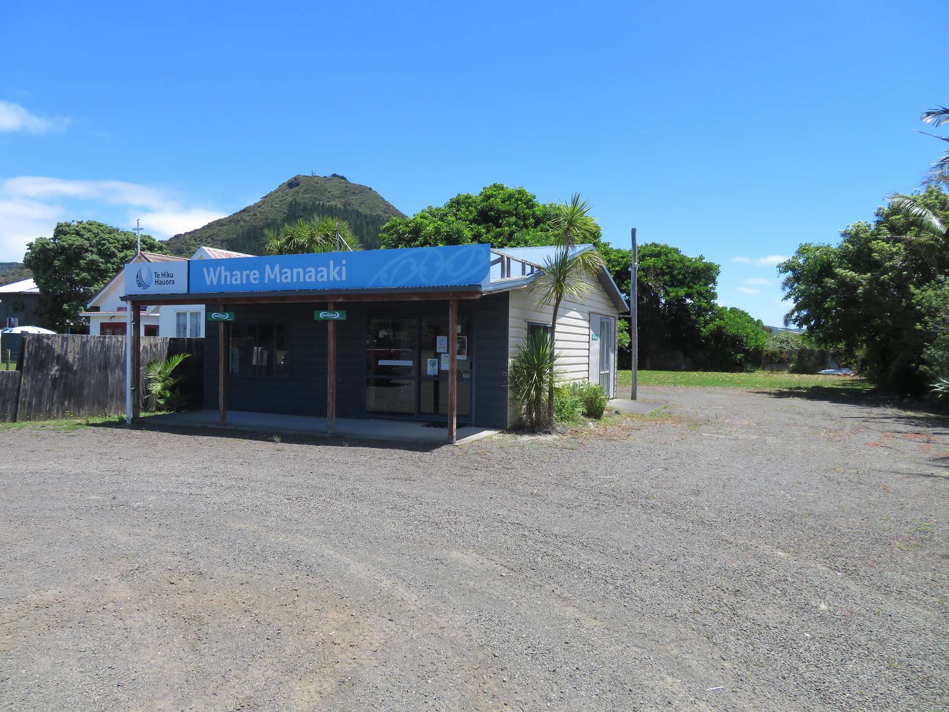 15 Takahe Road photo 13