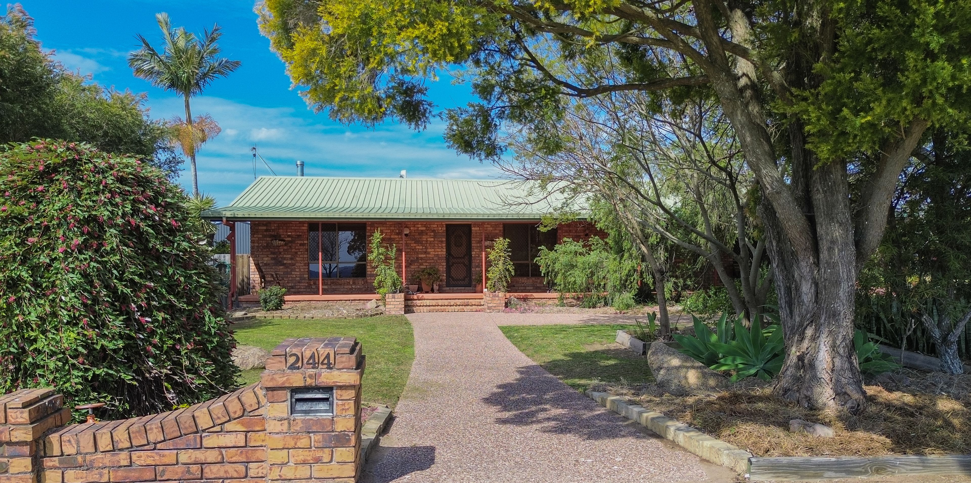 244 Lyndhurst Lane, Rosenthal Heights, QLD 4370 - Sold Home - Ray White ...