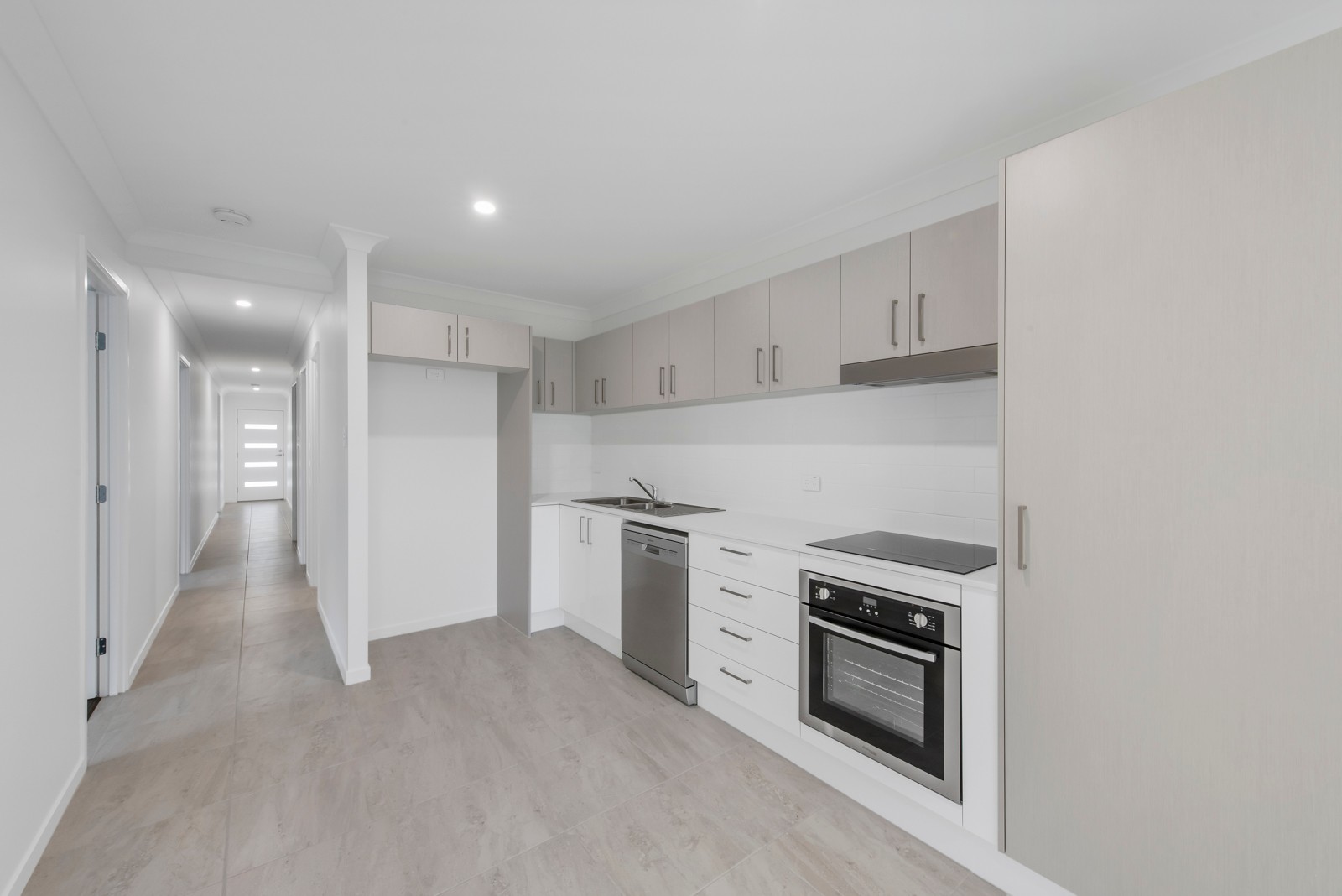 23A Dominque Way, Flinders View, QLD 4305