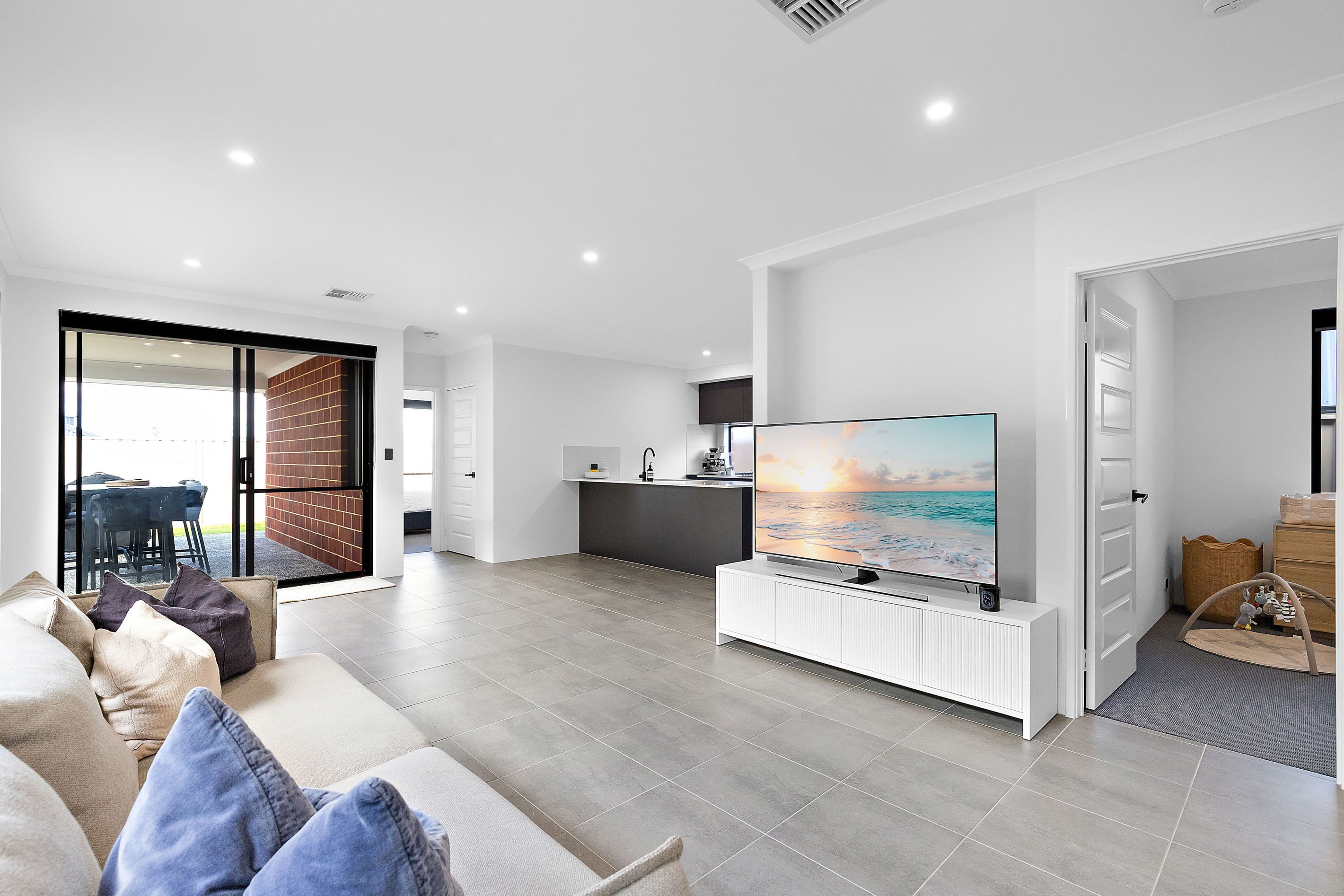 29 Kalamata Circuit, Coogee, WA 6166