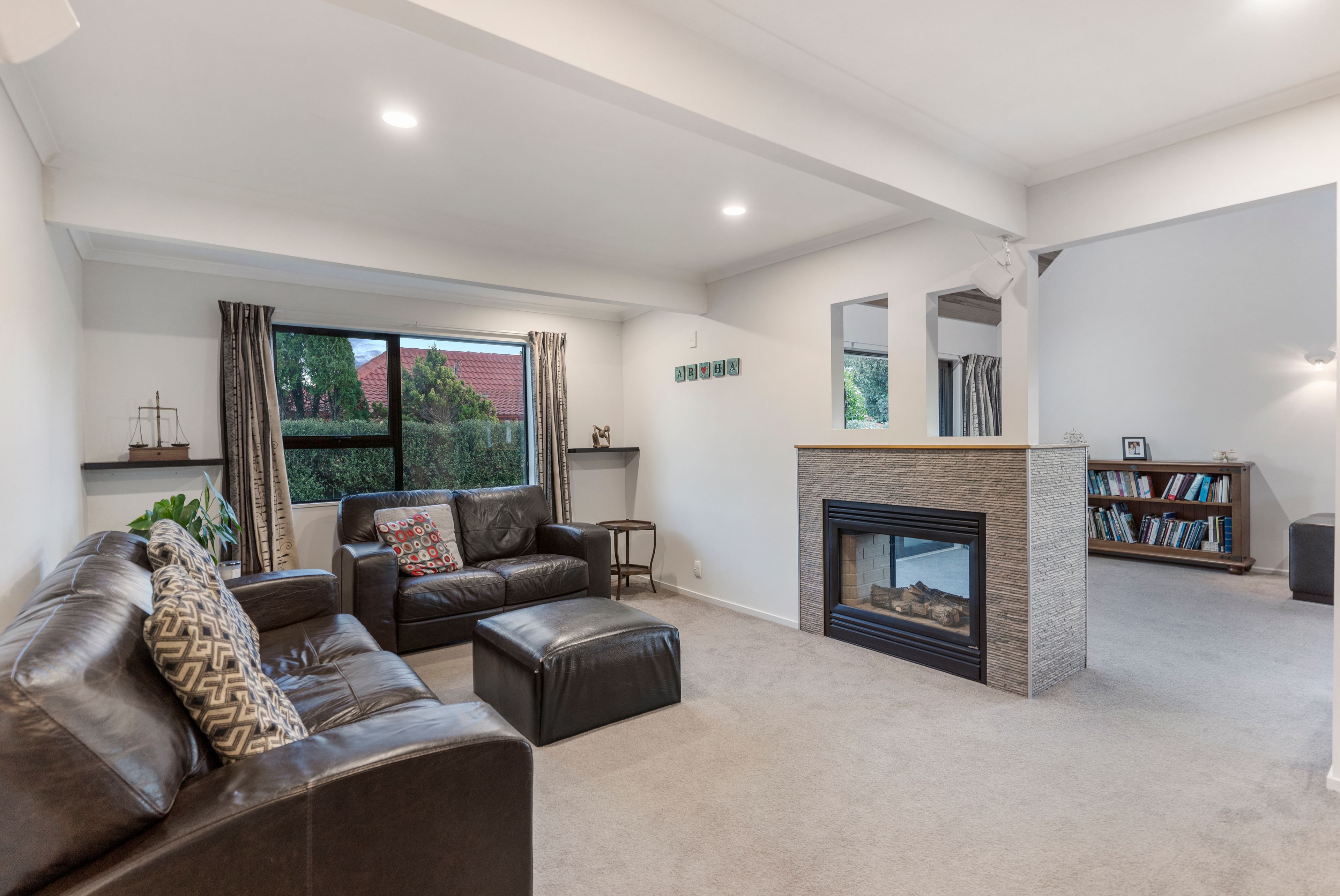 77 St Annes Crescent, Wattle Downs, Manukau City