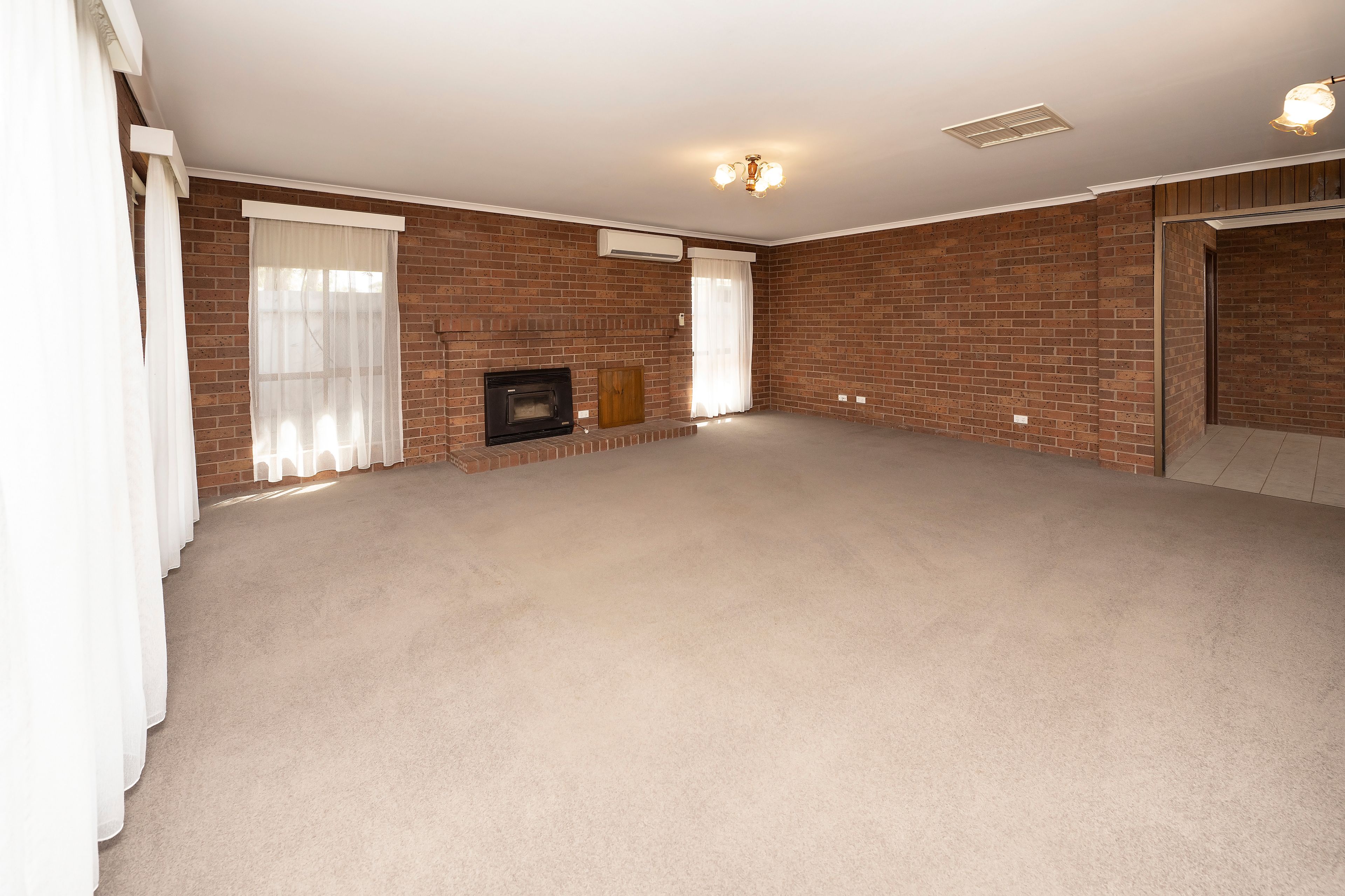 9 Makepeace Street, Swan Hill, VIC 3585