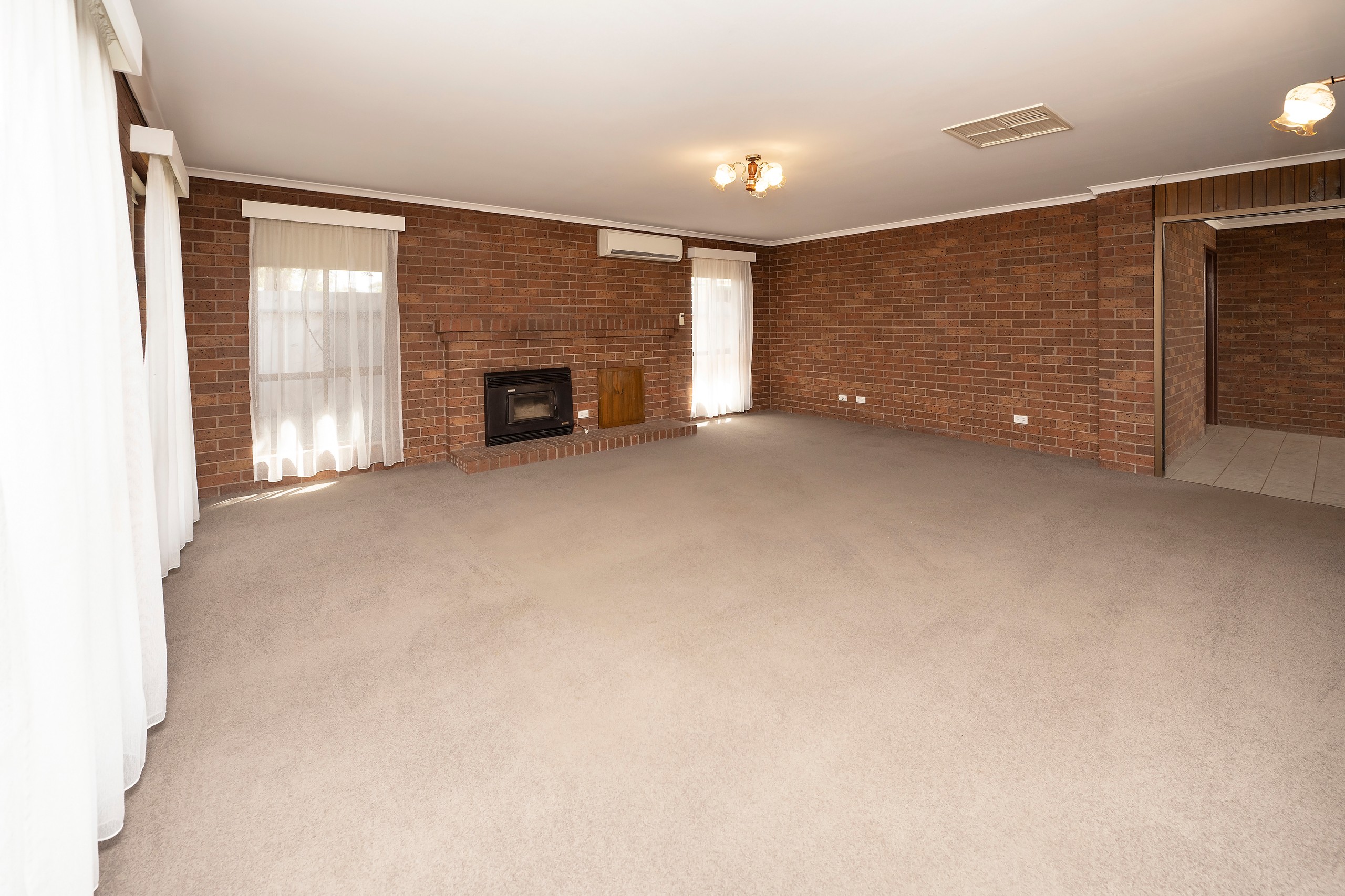 9 Makepeace Street, Swan Hill, VIC 3585