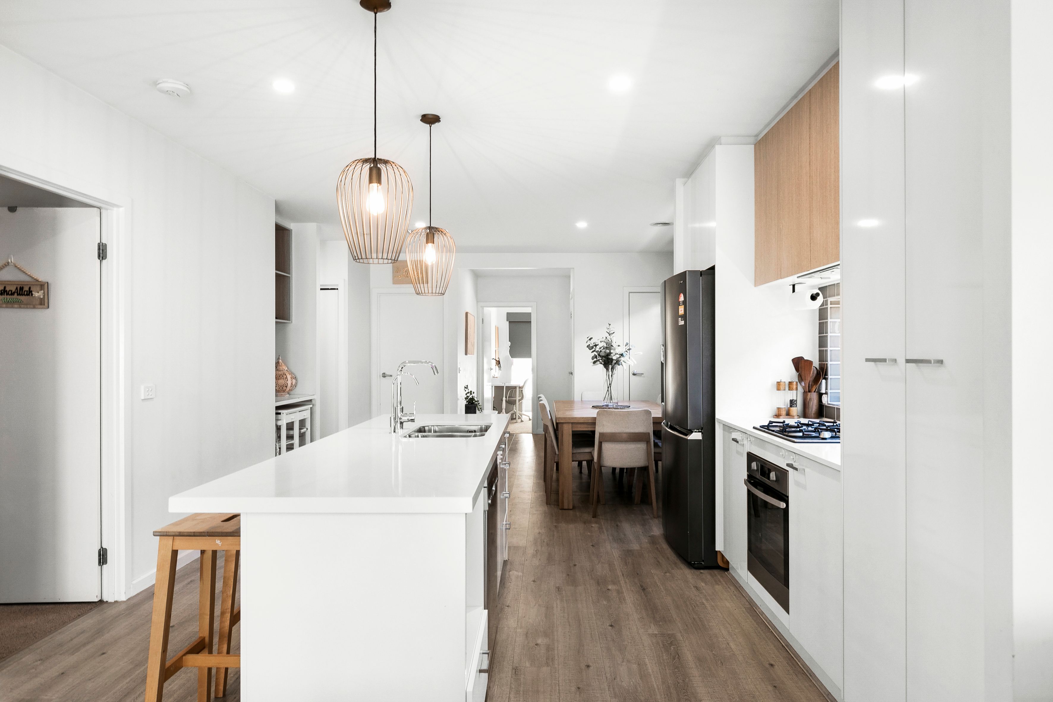 12 Lavinia Street — photo 3 of 14