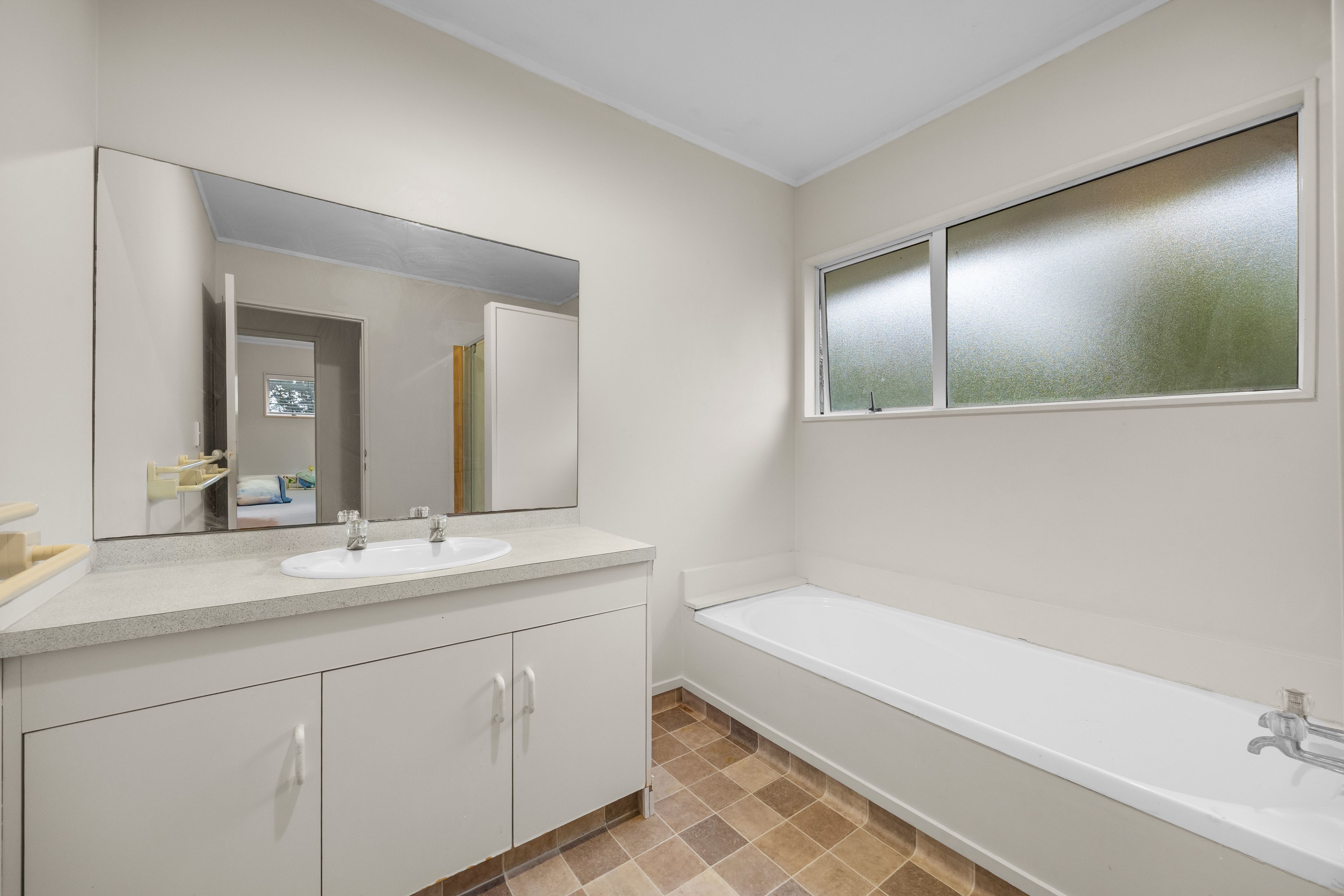 15/24 Eastglen Road, Glen Eden, Waitakere City